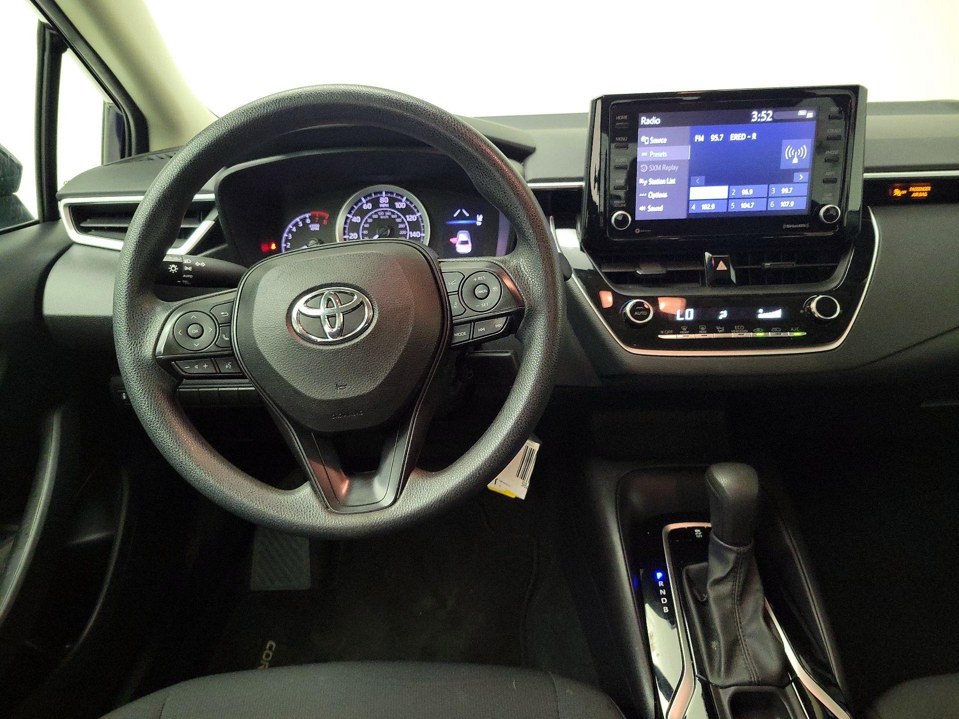 Thumbnail: 2022 Toyota Corolla - 10