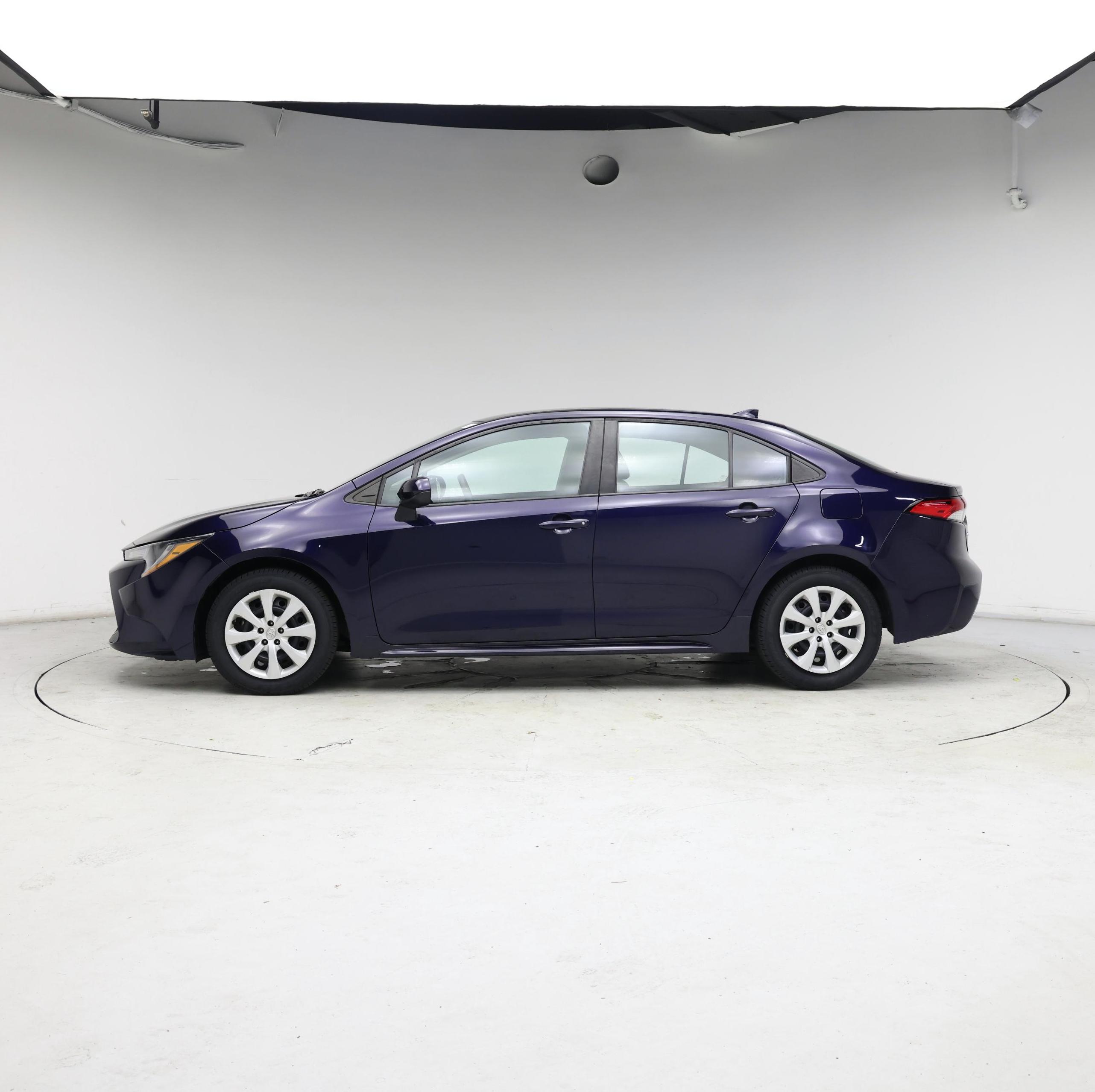 Thumbnail: 2022 Toyota Corolla - 3