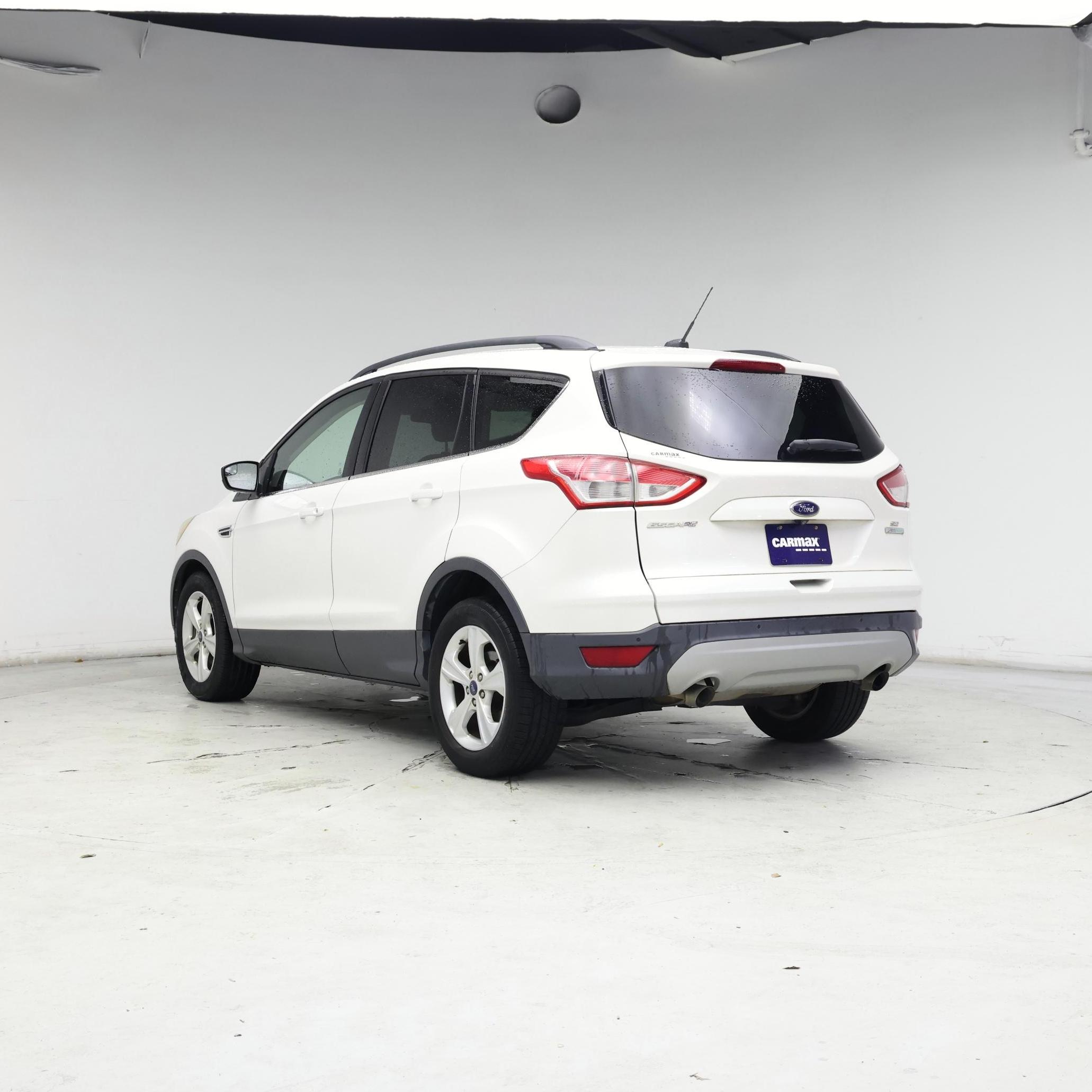 Thumbnail: 2016 Ford Escape - 2