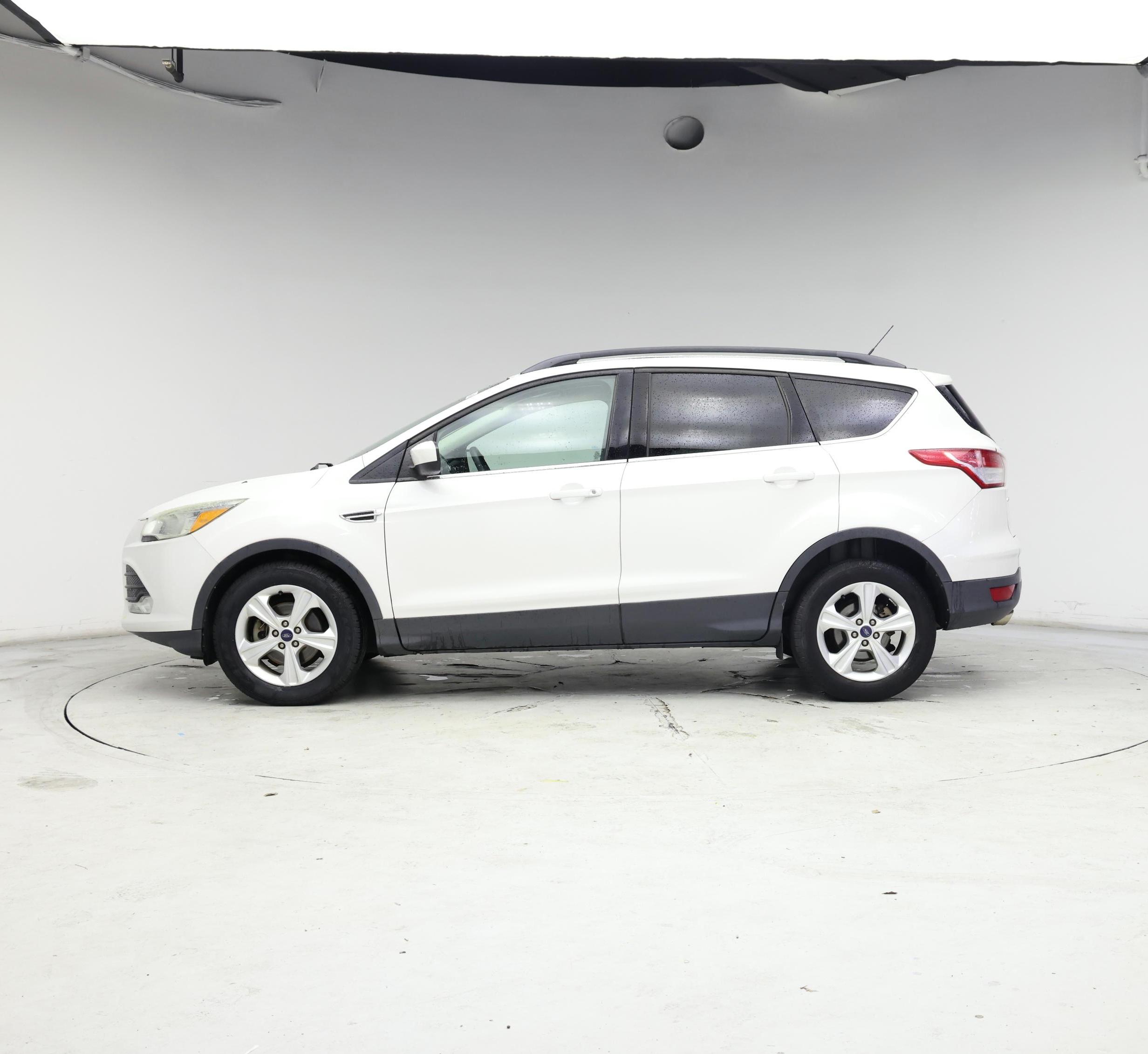Thumbnail: 2016 Ford Escape - 3