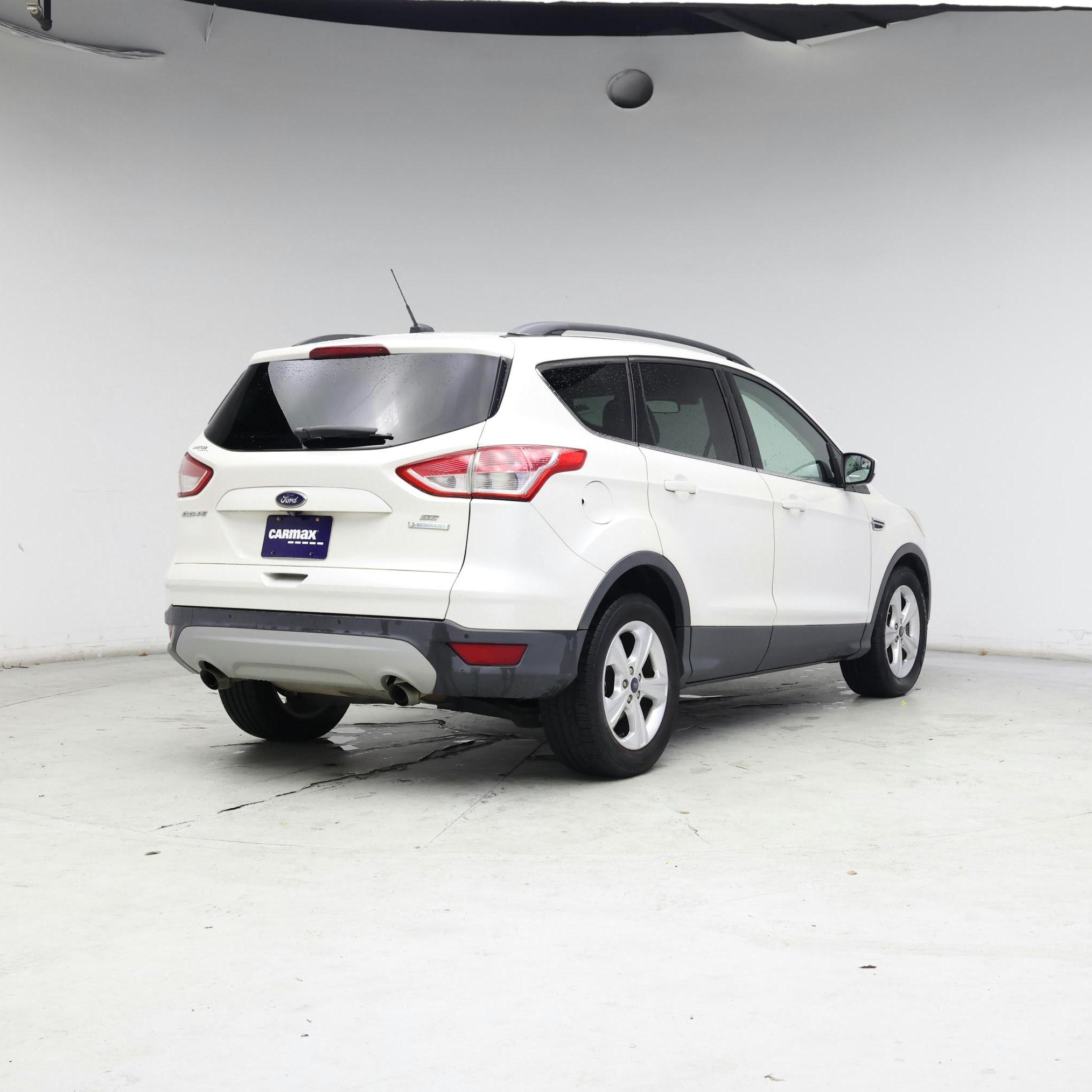 Thumbnail: 2016 Ford Escape - 8
