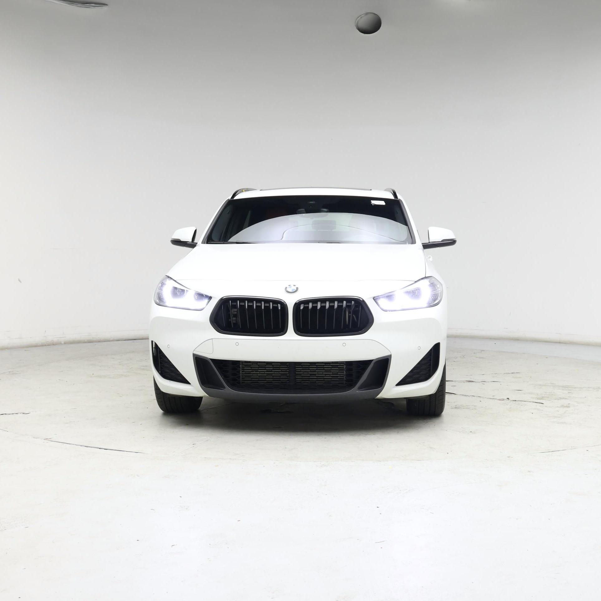 Thumbnail: 2023 BMW X2 - 5