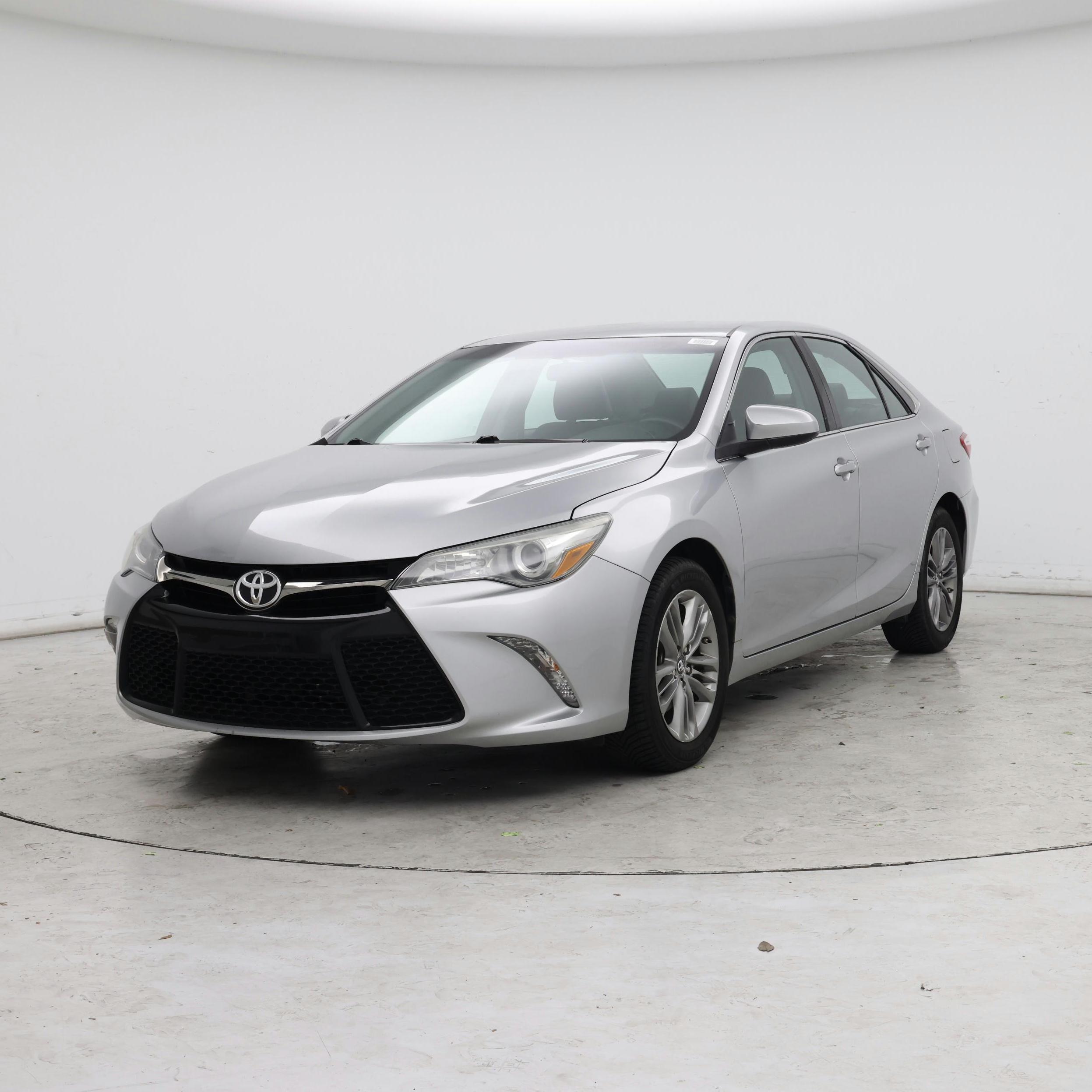 Thumbnail: 2016 Toyota Camry - 4