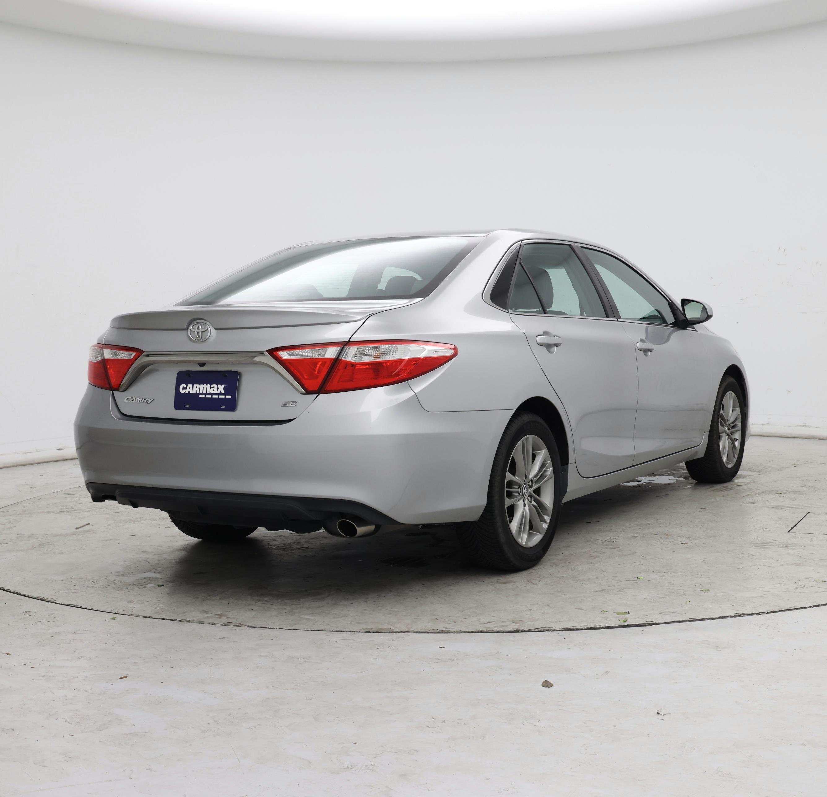 Thumbnail: 2016 Toyota Camry - 8