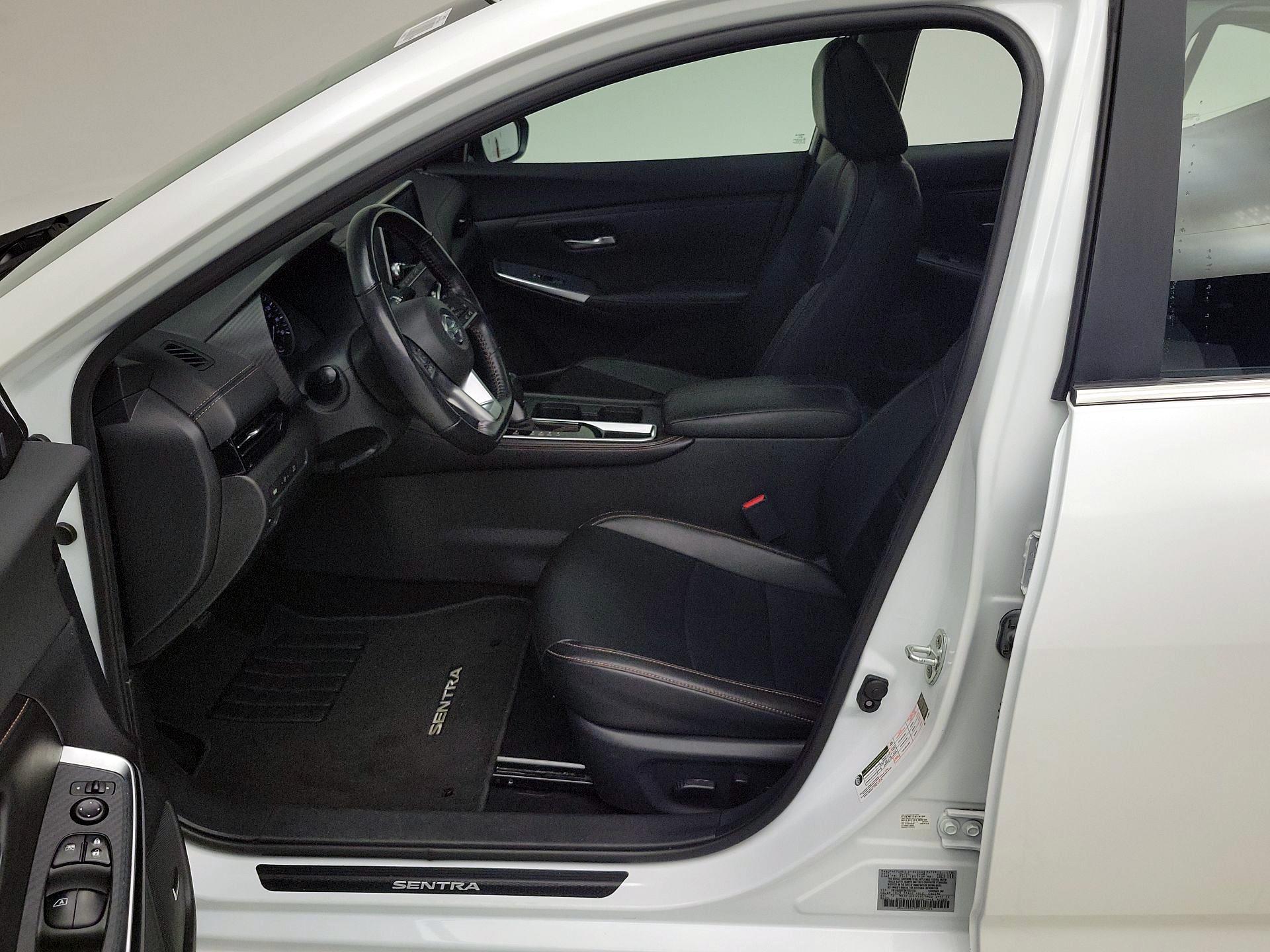 Thumbnail: 2021 Nissan Sentra - 11