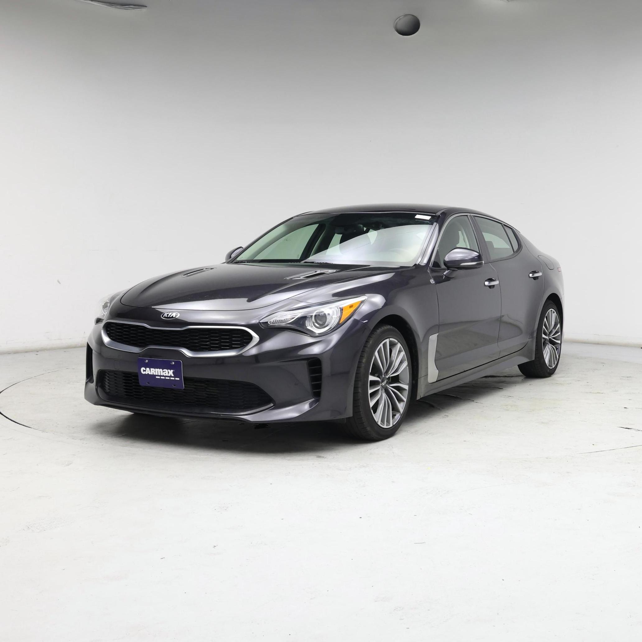 Thumbnail: 2019 Kia Stinger - 4