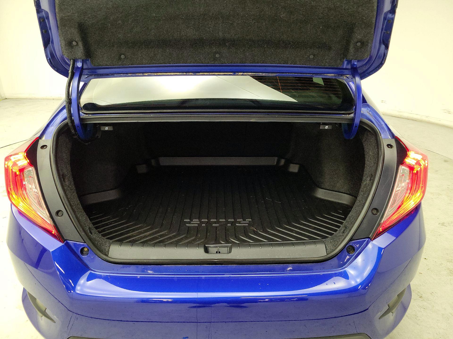 Thumbnail: 2019 Honda Civic - 20