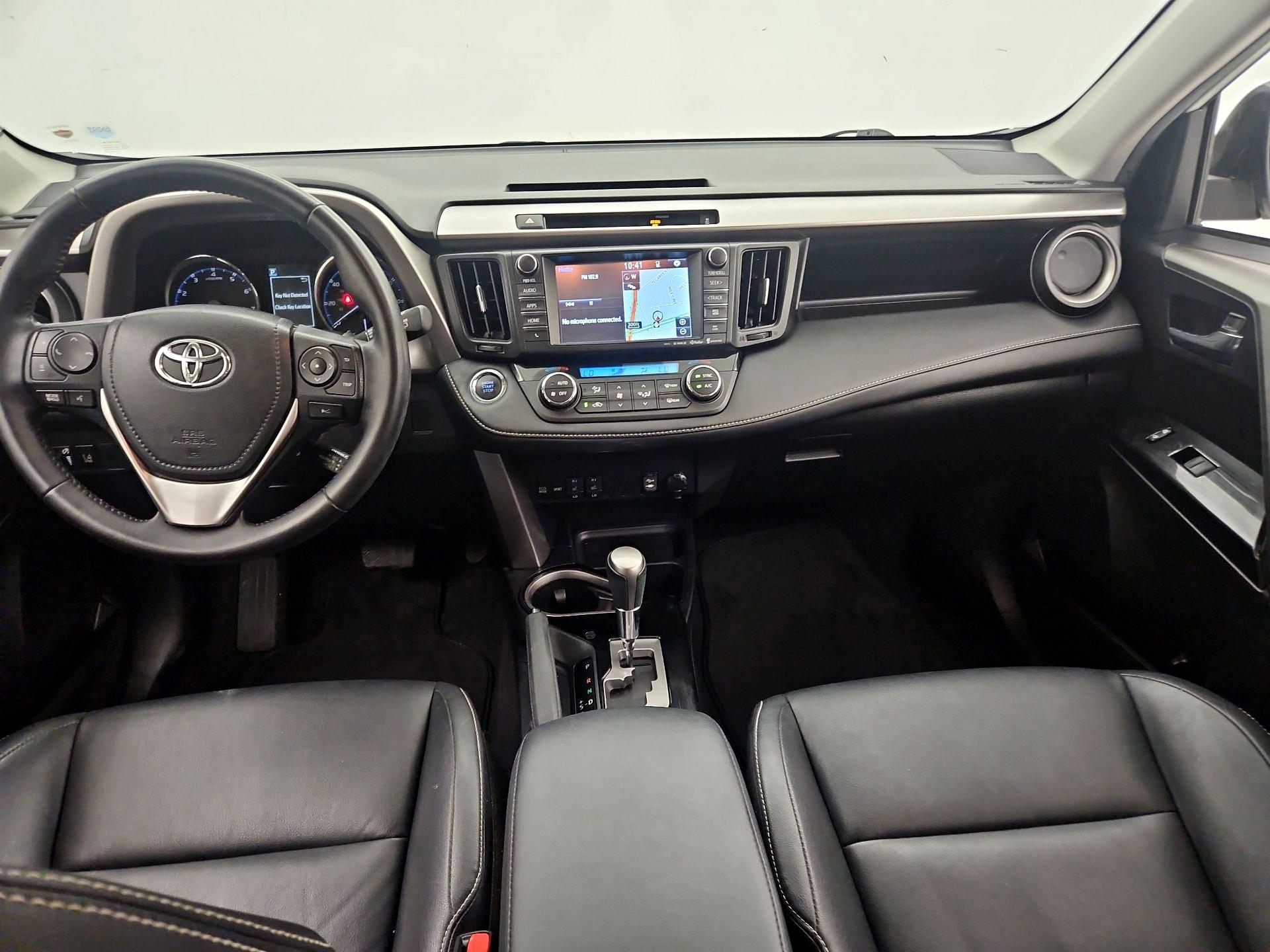 Thumbnail: 2016 Toyota RAV4 - 9