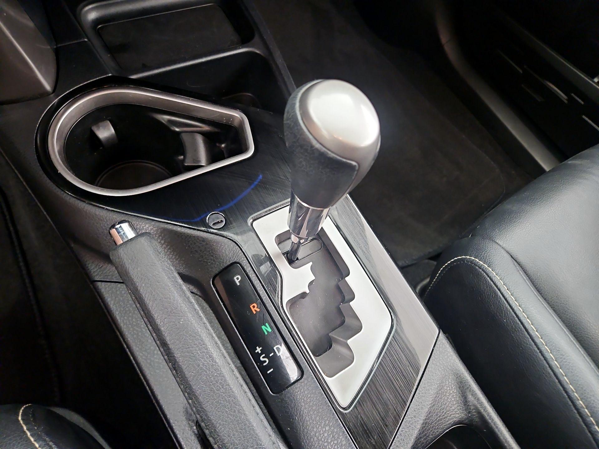 Thumbnail: 2016 Toyota RAV4 - 17