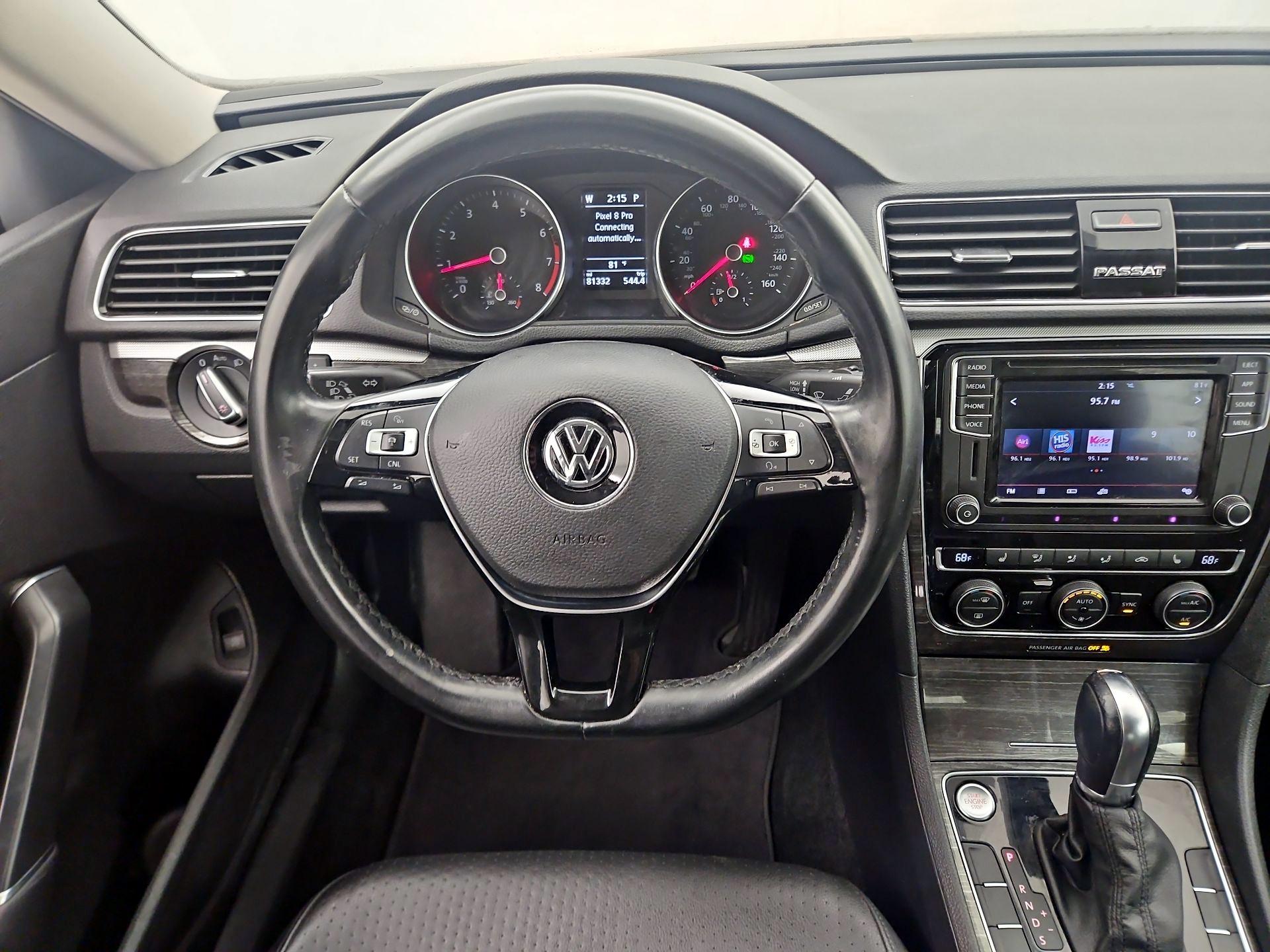Thumbnail: 2018 Volkswagen Passat - 10