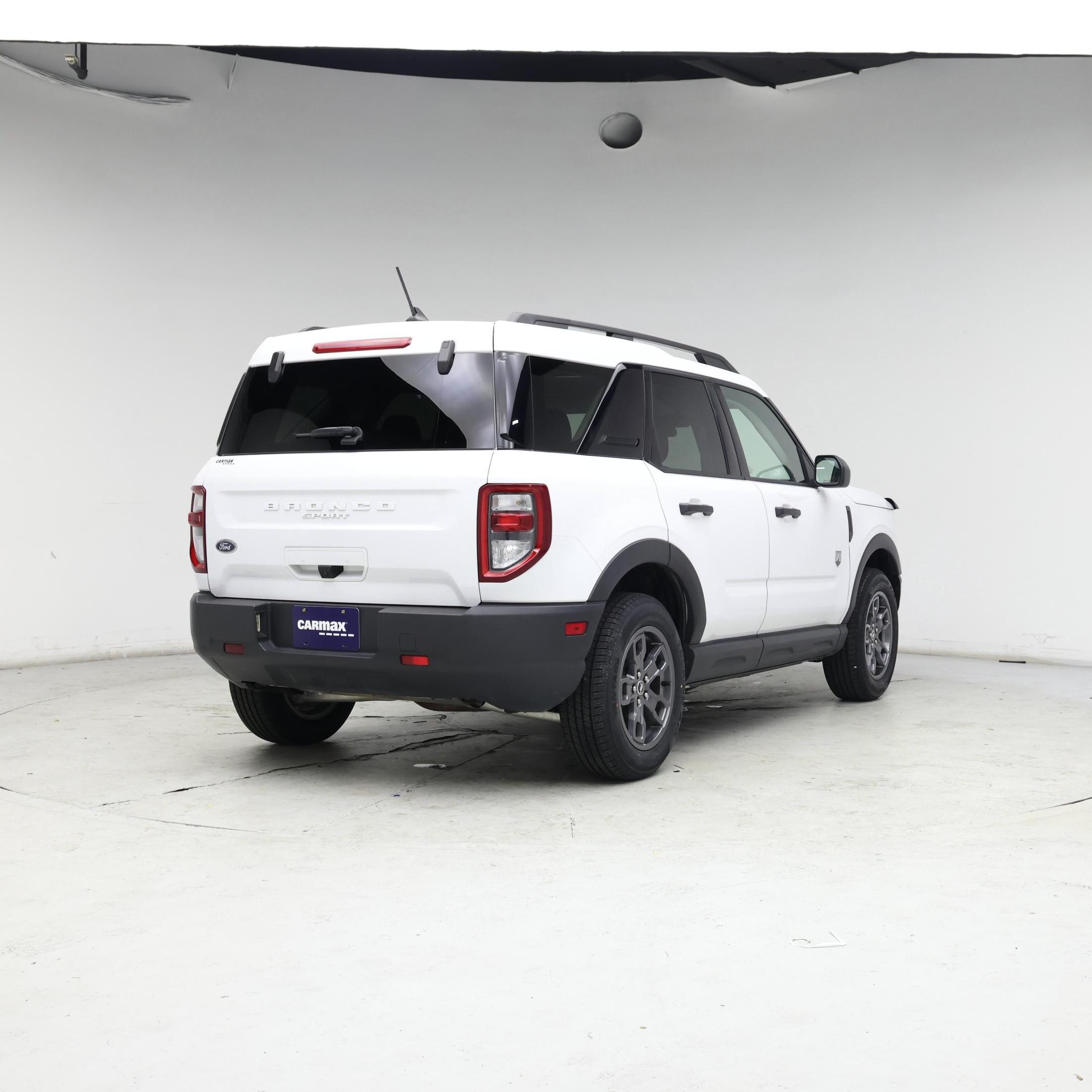 Thumbnail: 2023 Ford Bronco Sport - 8