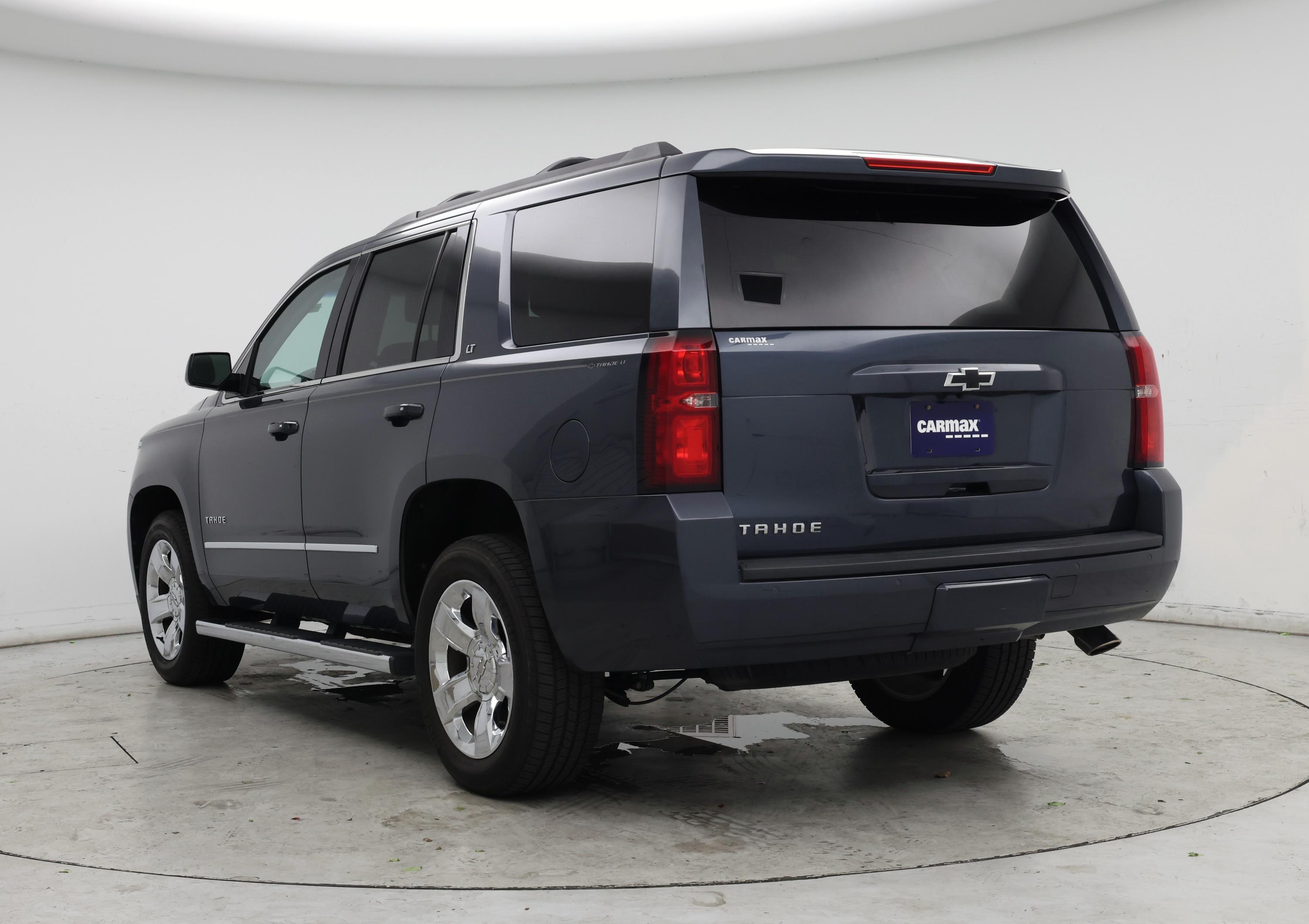 Thumbnail: 2019 Chevrolet Tahoe - 2