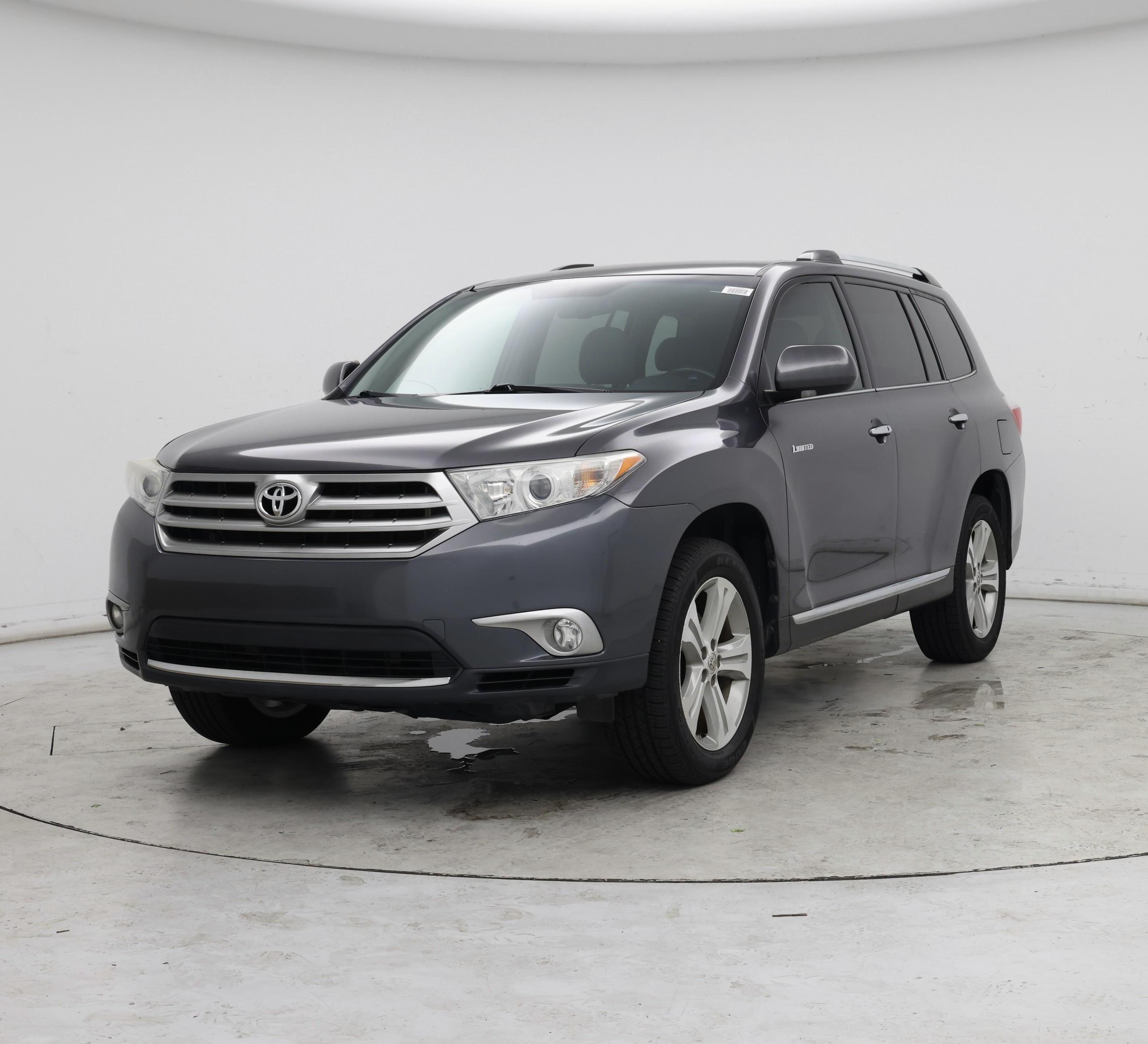 Thumbnail: 2013 Toyota Highlander - 4