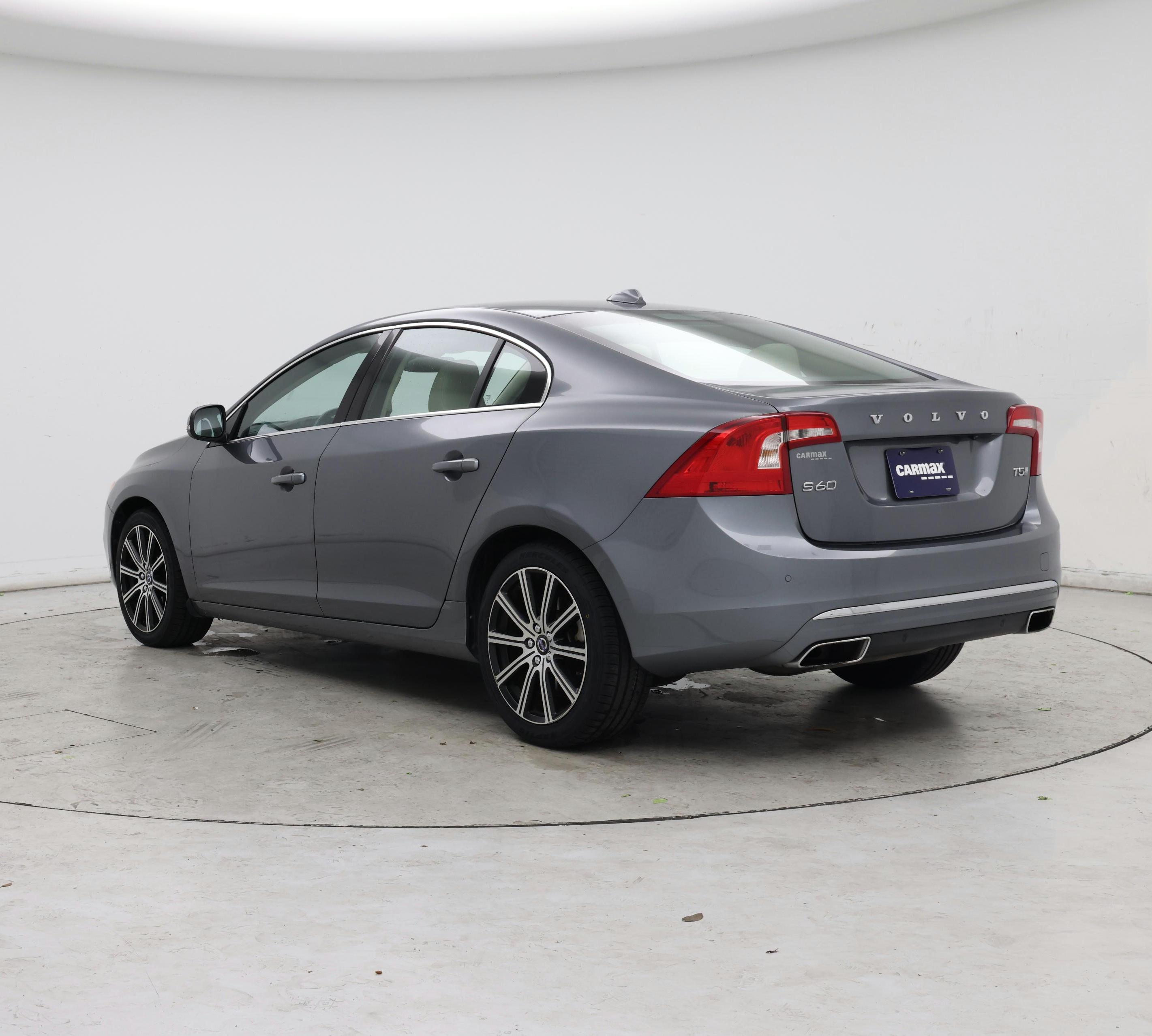 Thumbnail: 2018 Volvo S60 - 2