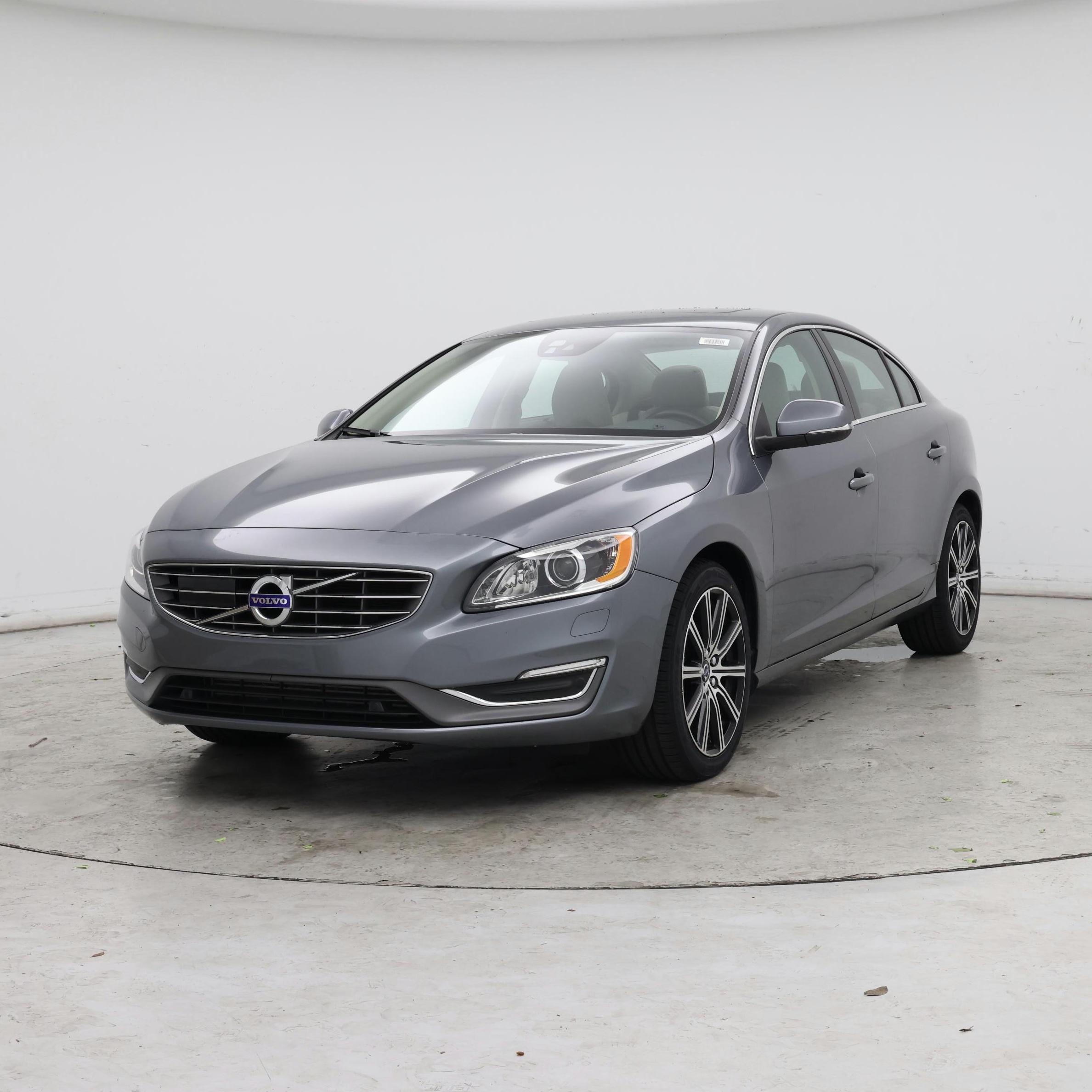 Thumbnail: 2018 Volvo S60 - 4