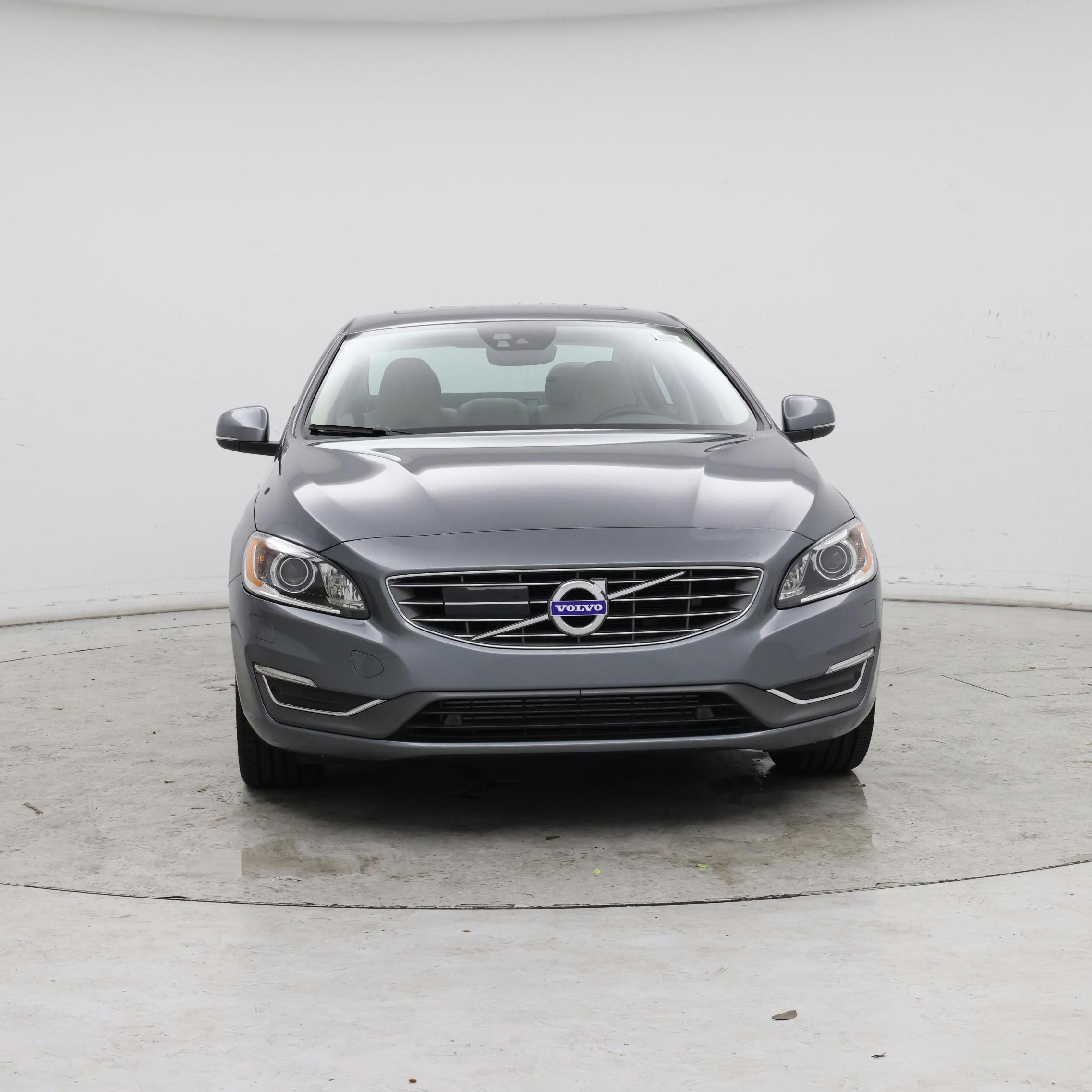 Thumbnail: 2018 Volvo S60 - 5