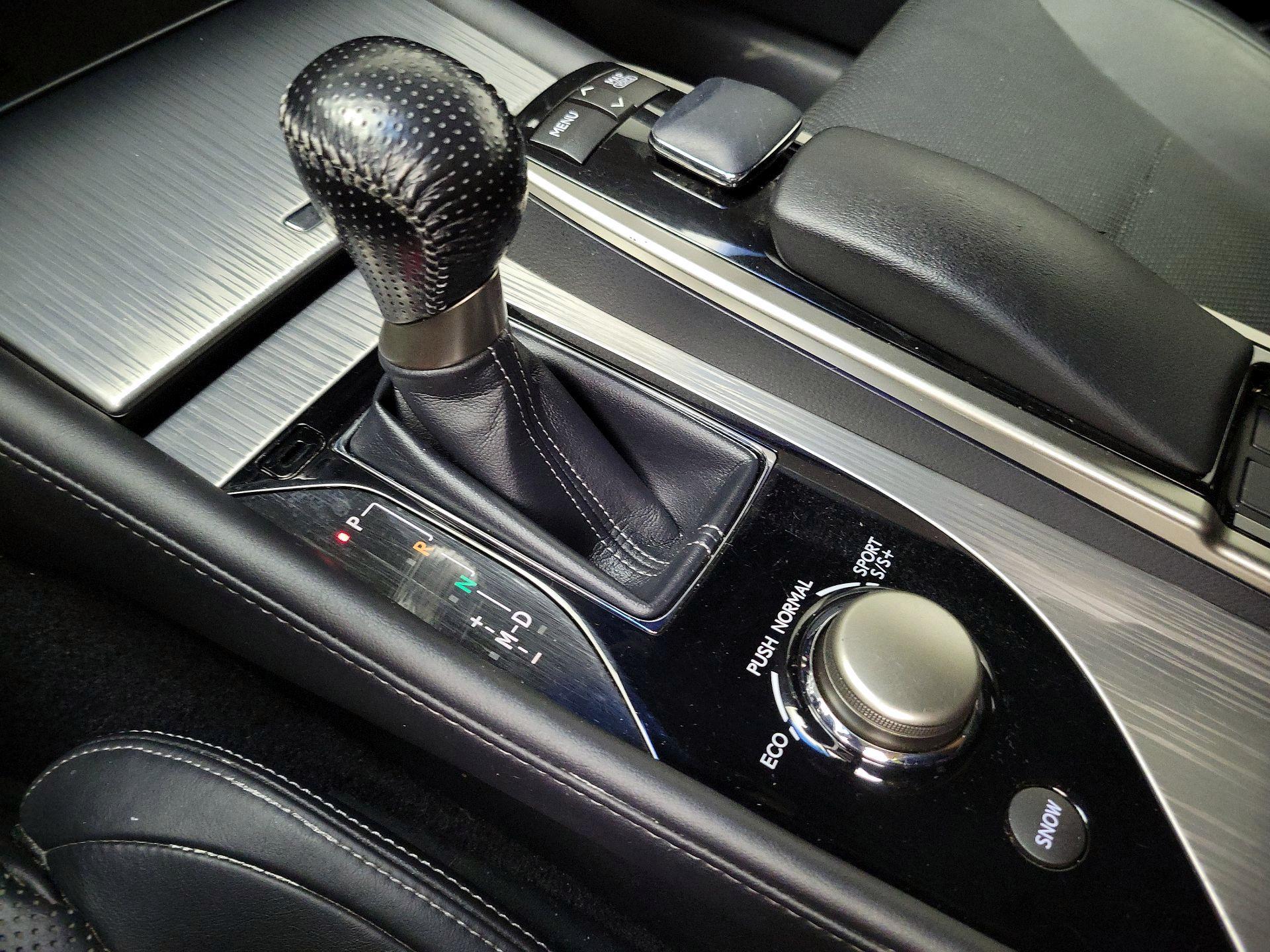 Thumbnail: 2013 Lexus GS - 17