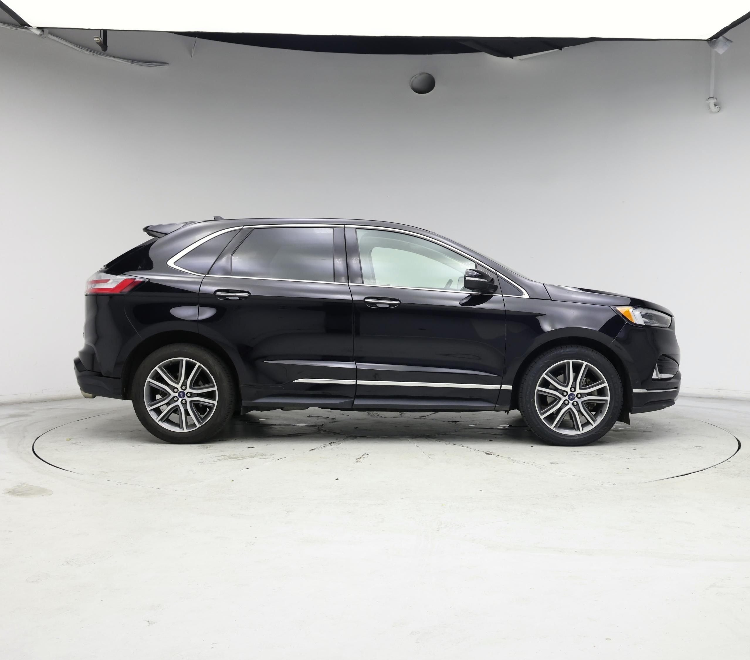 Thumbnail: 2019 Ford Edge - 7