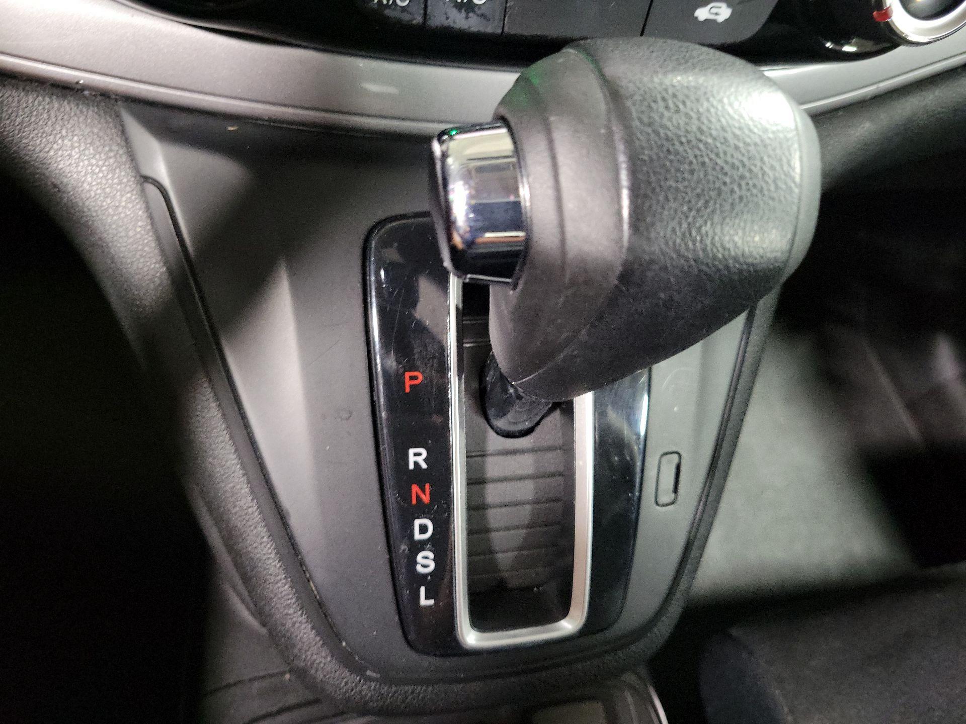 Thumbnail: 2015 Honda CR-V - 17