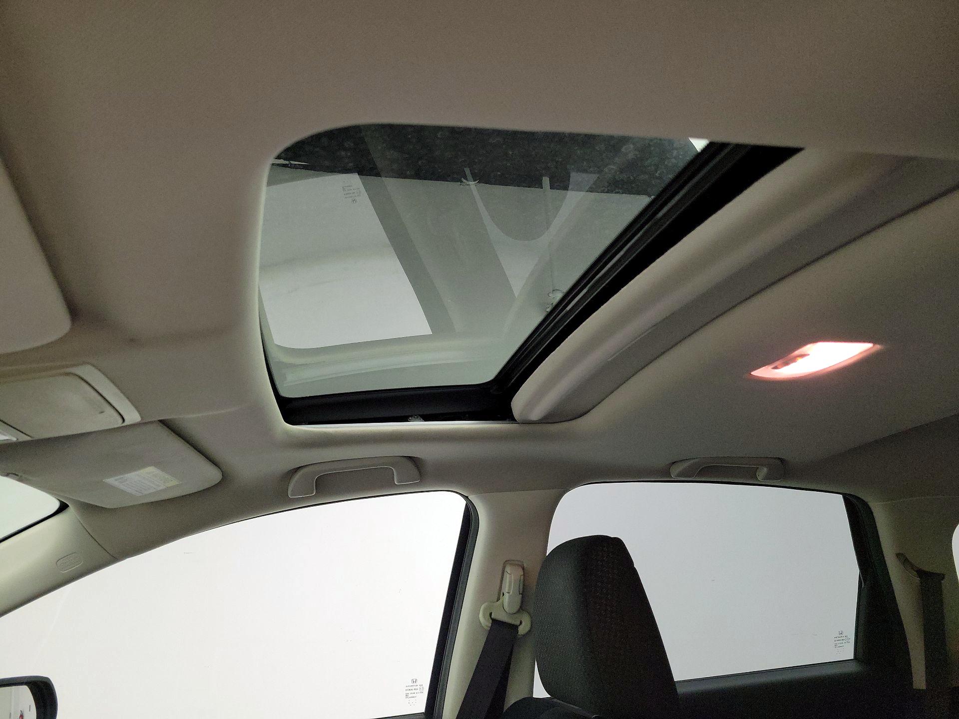 Thumbnail: 2015 Honda CR-V - 19