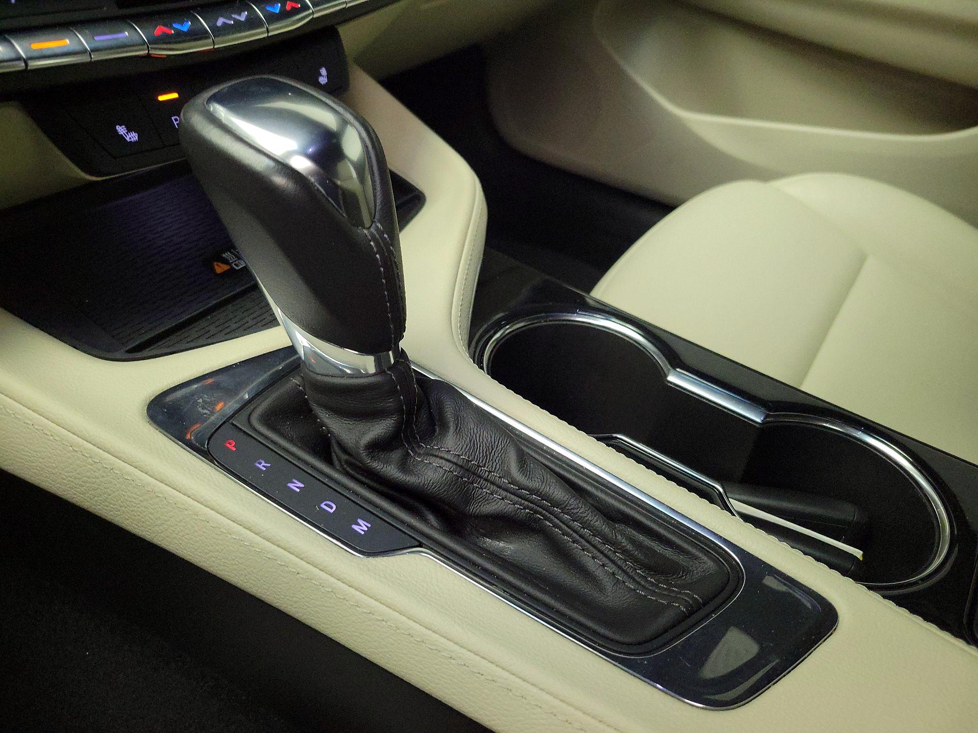Thumbnail: 2023 Cadillac CT4 - 17