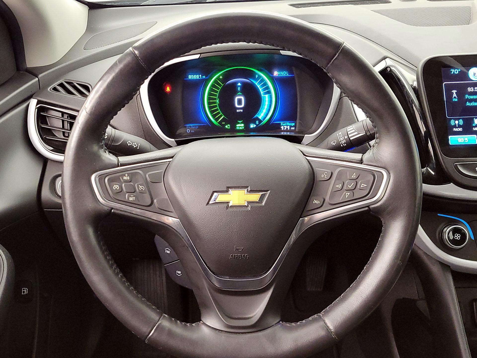 Thumbnail: 2017 Chevrolet Volt - 10