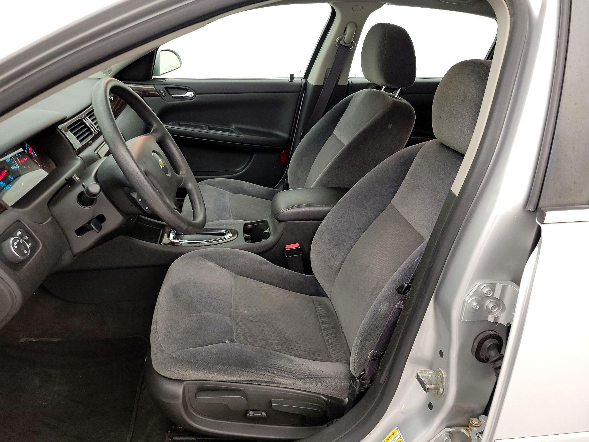 Thumbnail: 2015 Chevrolet Impala - 11