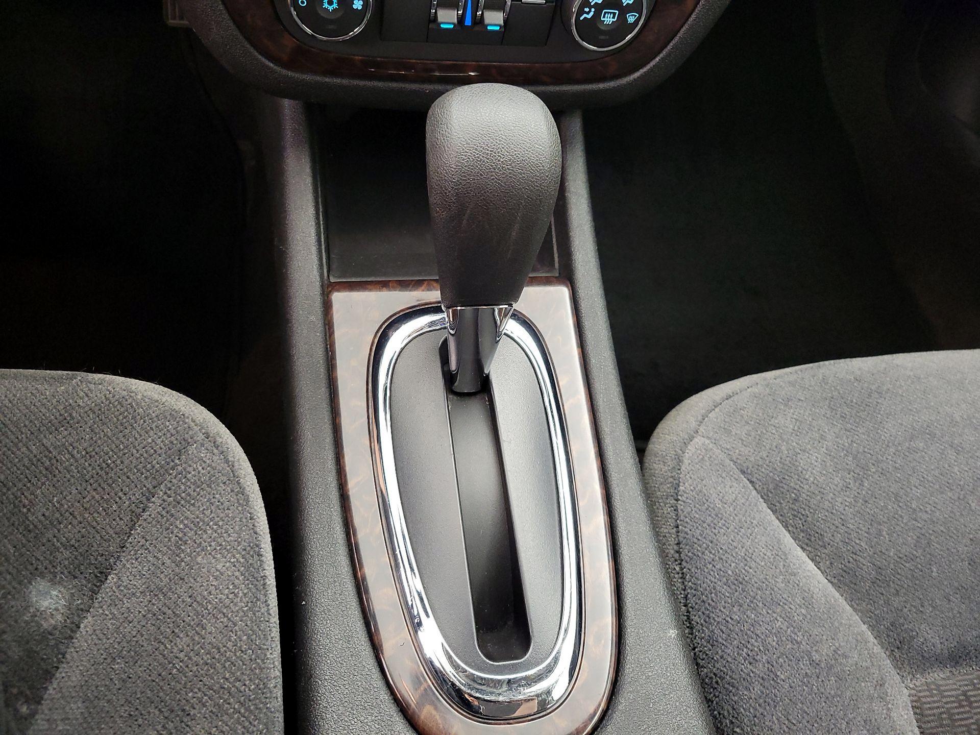 Thumbnail: 2015 Chevrolet Impala - 16