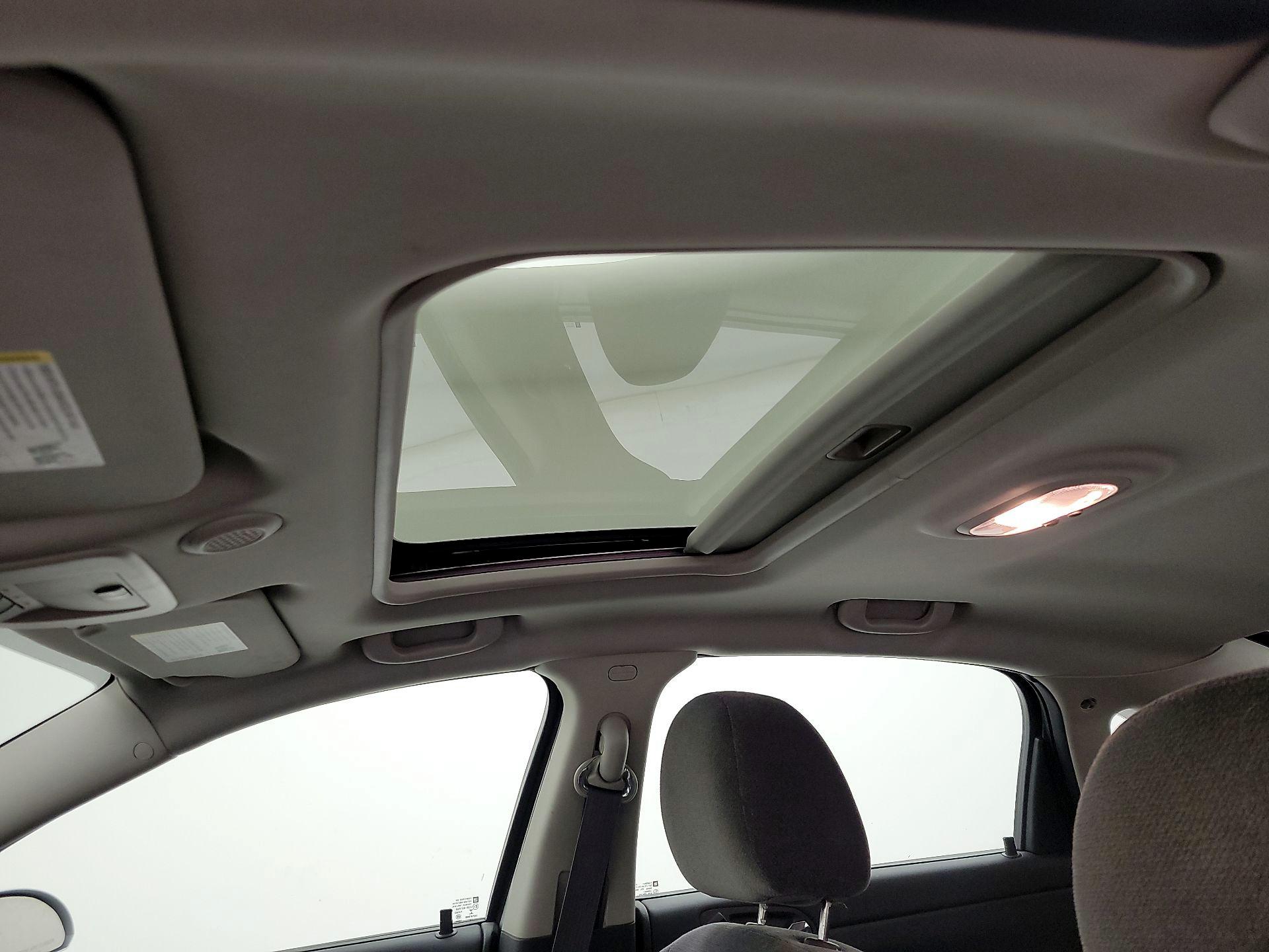 Thumbnail: 2015 Chevrolet Impala - 18