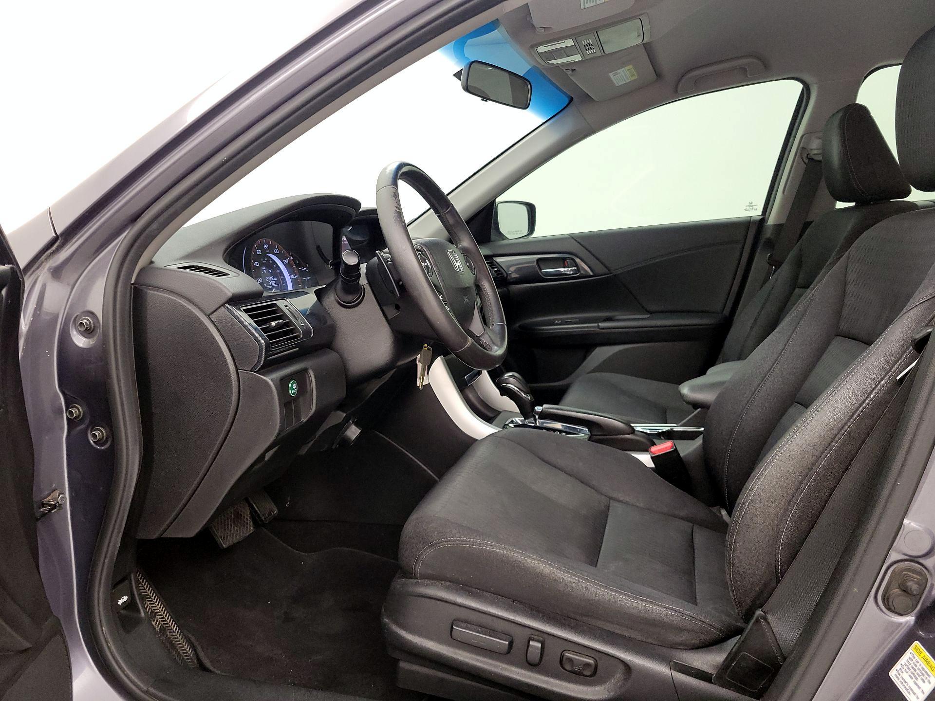 Thumbnail: 2013 Honda Accord - 11