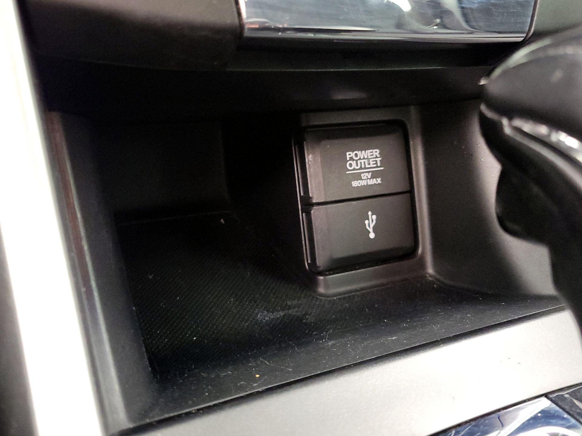 Thumbnail: 2013 Honda Accord - 18