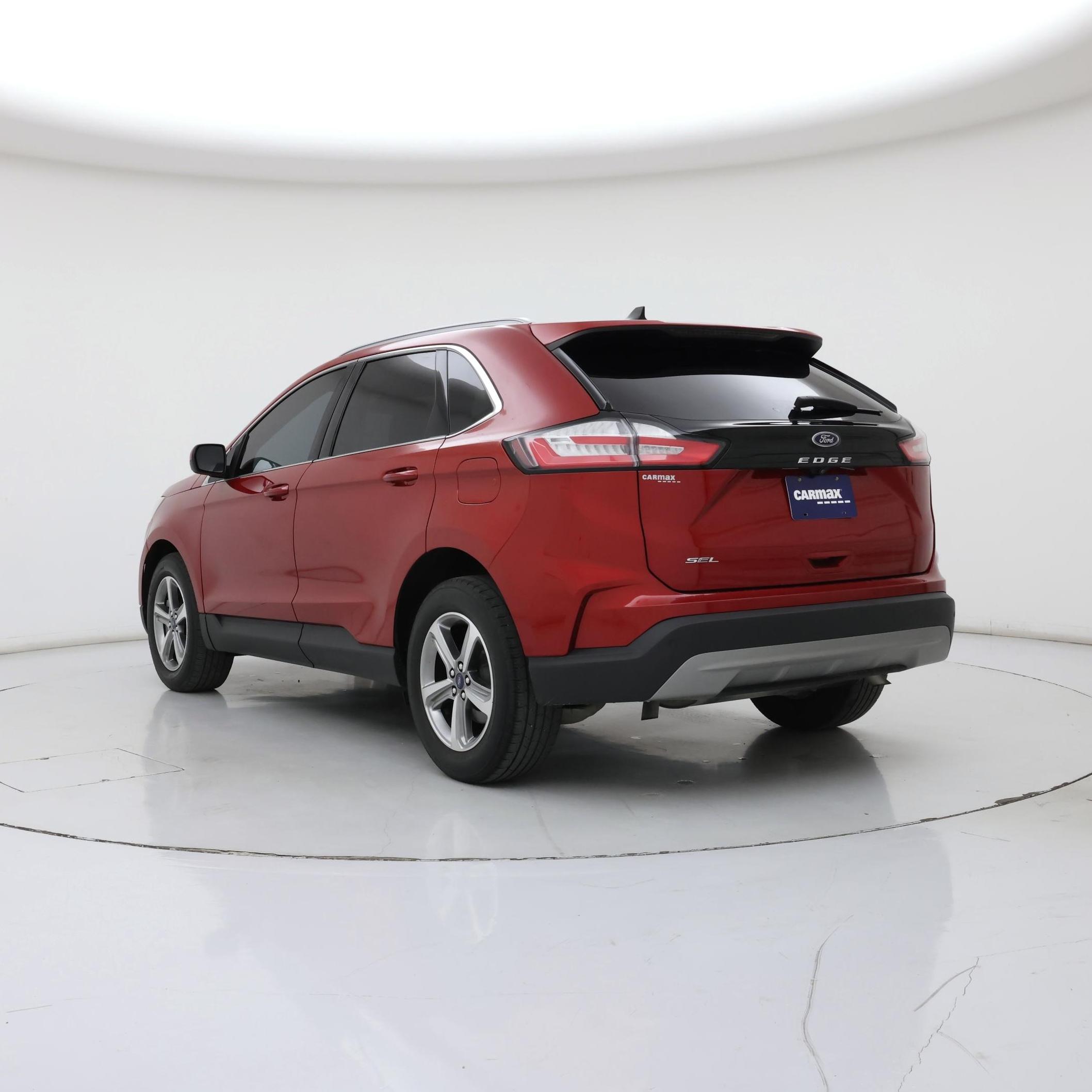 Thumbnail: 2021 Ford Edge - 2