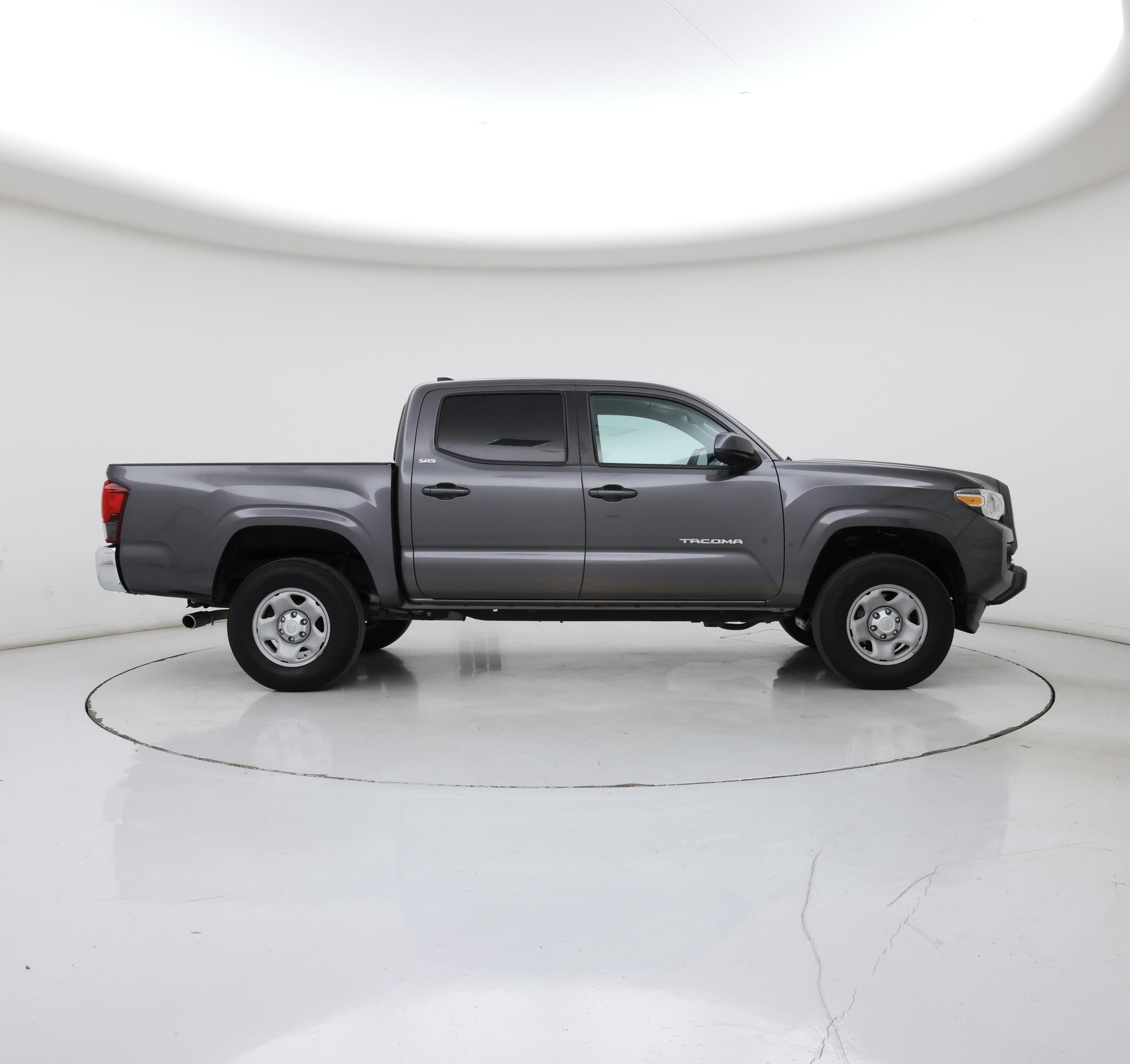 Thumbnail: 2019 Toyota Tacoma - 7