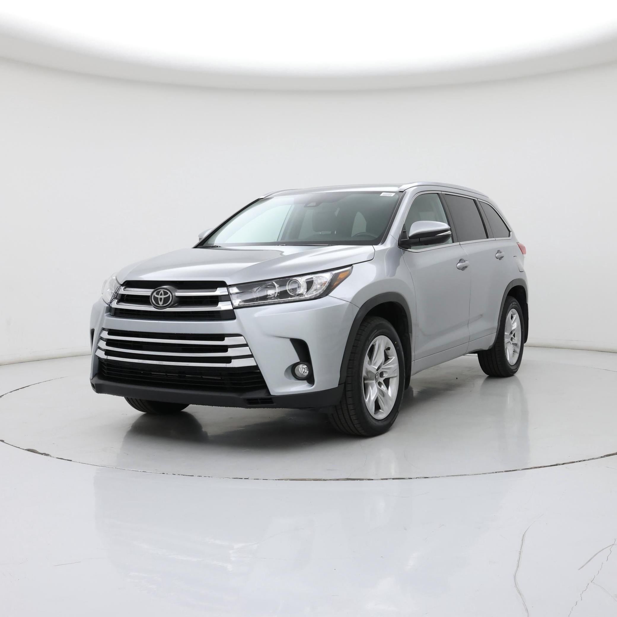 Thumbnail: 2018 Toyota Highlander - 4