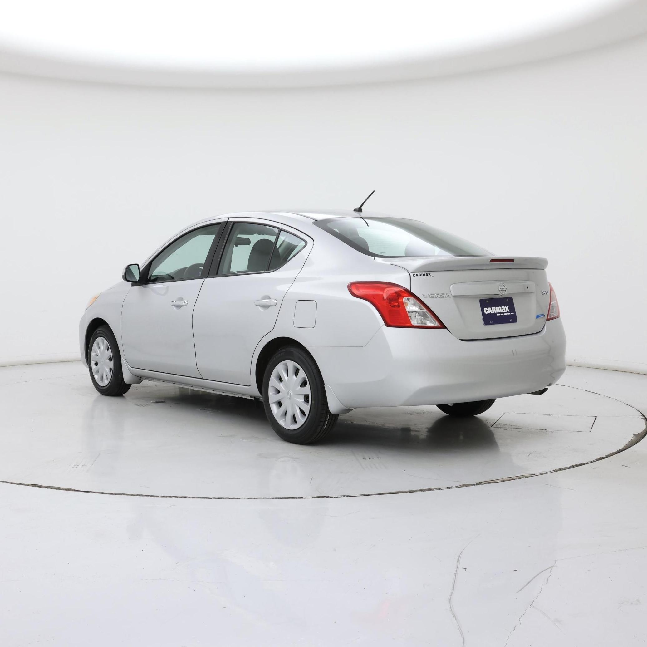 Thumbnail: 2014 Nissan Versa - 2