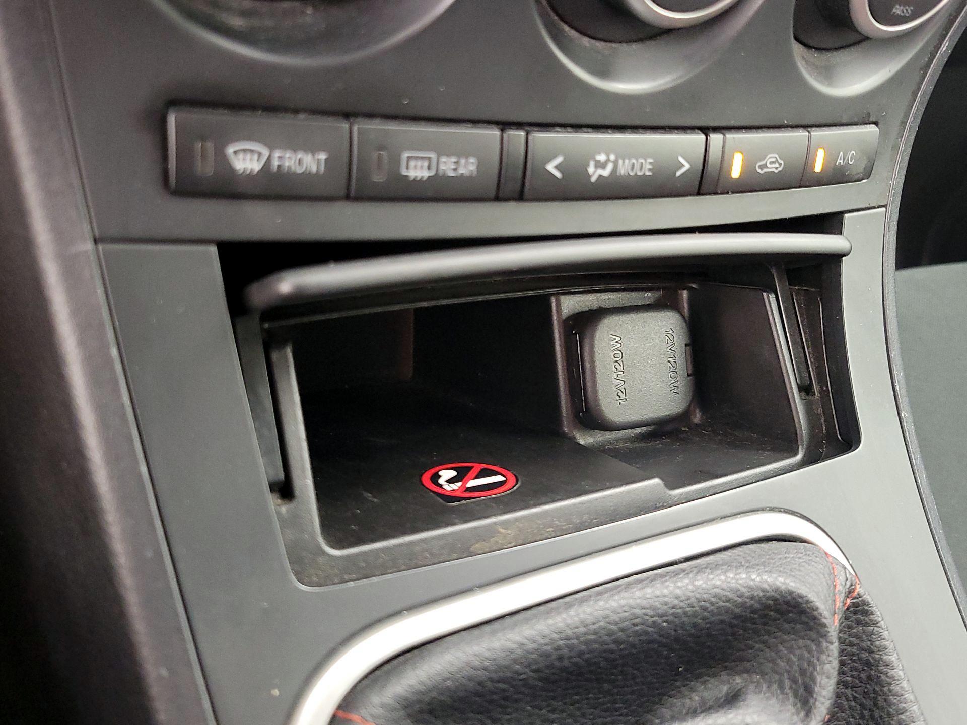 Thumbnail: 2013 Mazda Mazda3 - 18