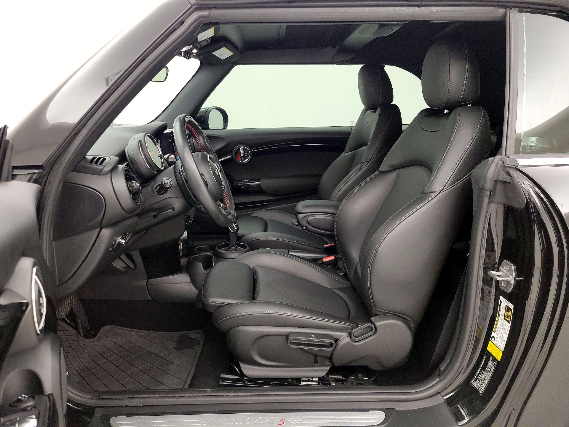 Thumbnail: 2020 MINI Cooper - 11