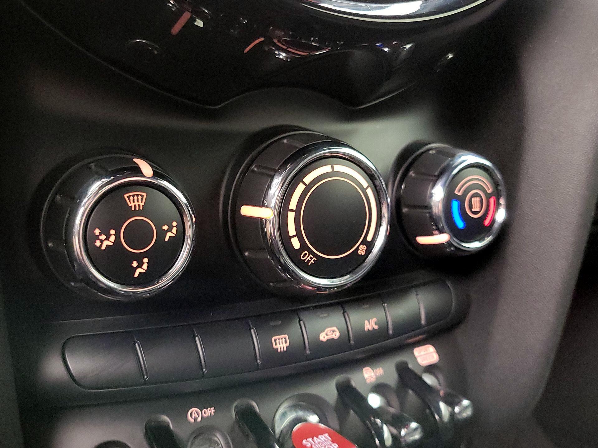 Thumbnail: 2020 MINI Cooper - 16