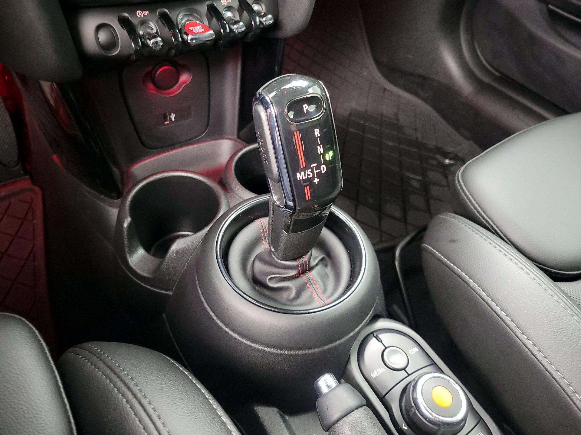Thumbnail: 2020 MINI Cooper - 17