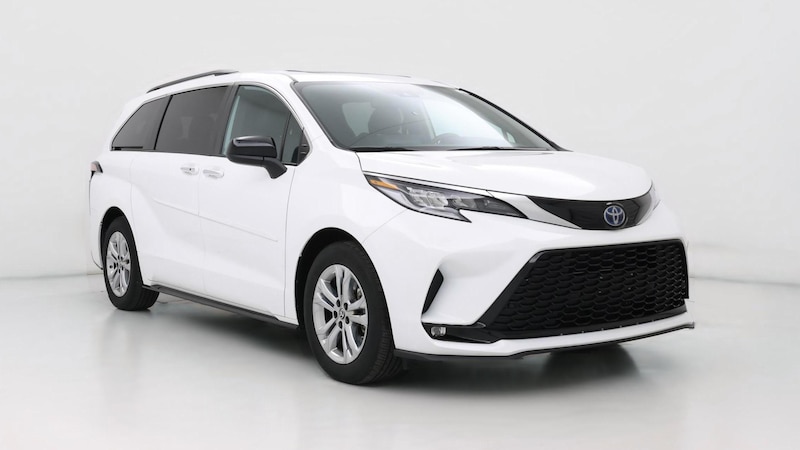 2023 Toyota Sienna XSE Hero Image