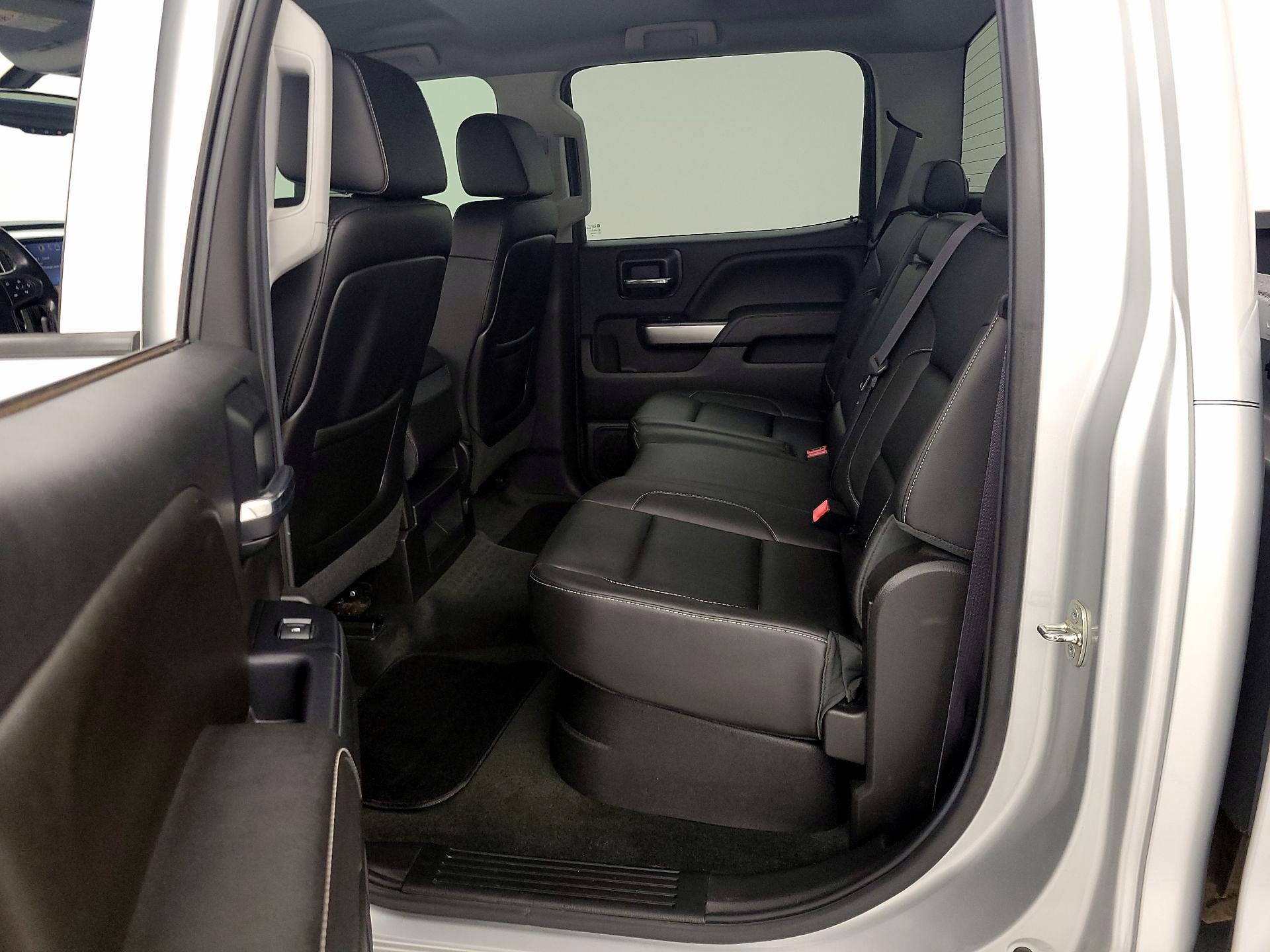 Thumbnail: 2015 Chevrolet Silverado 2500 - 19