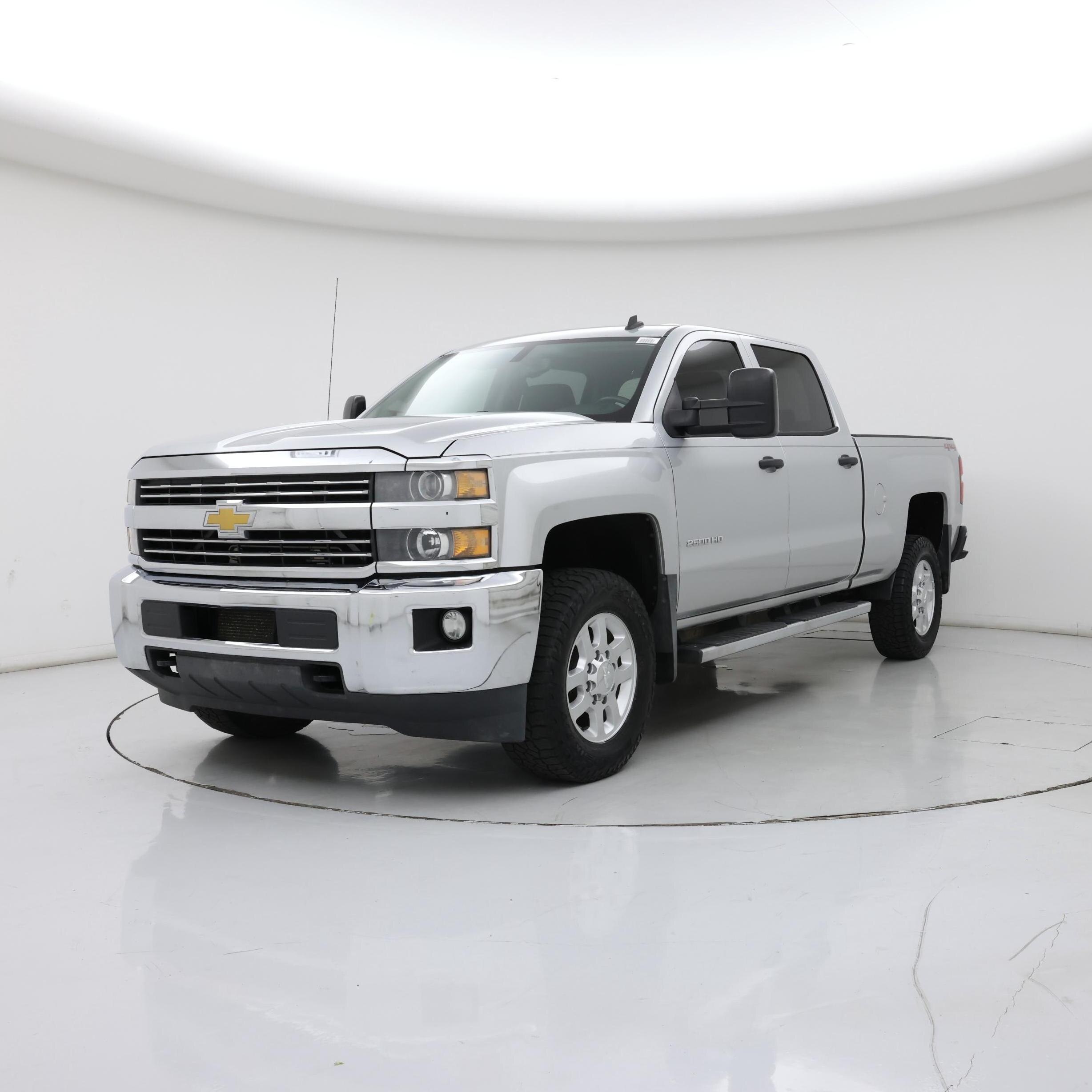 Thumbnail: 2015 Chevrolet Silverado 2500 - 4