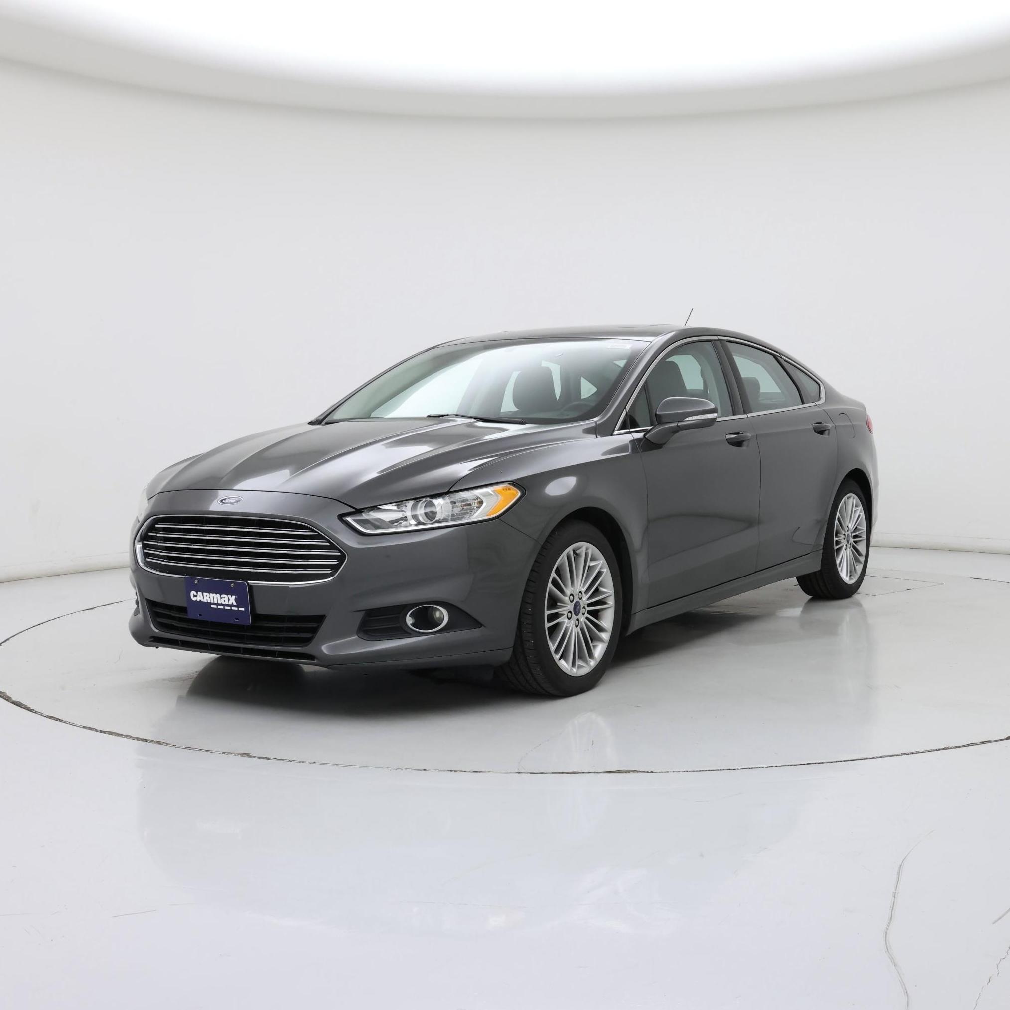 Thumbnail: 2015 Ford Fusion - 4