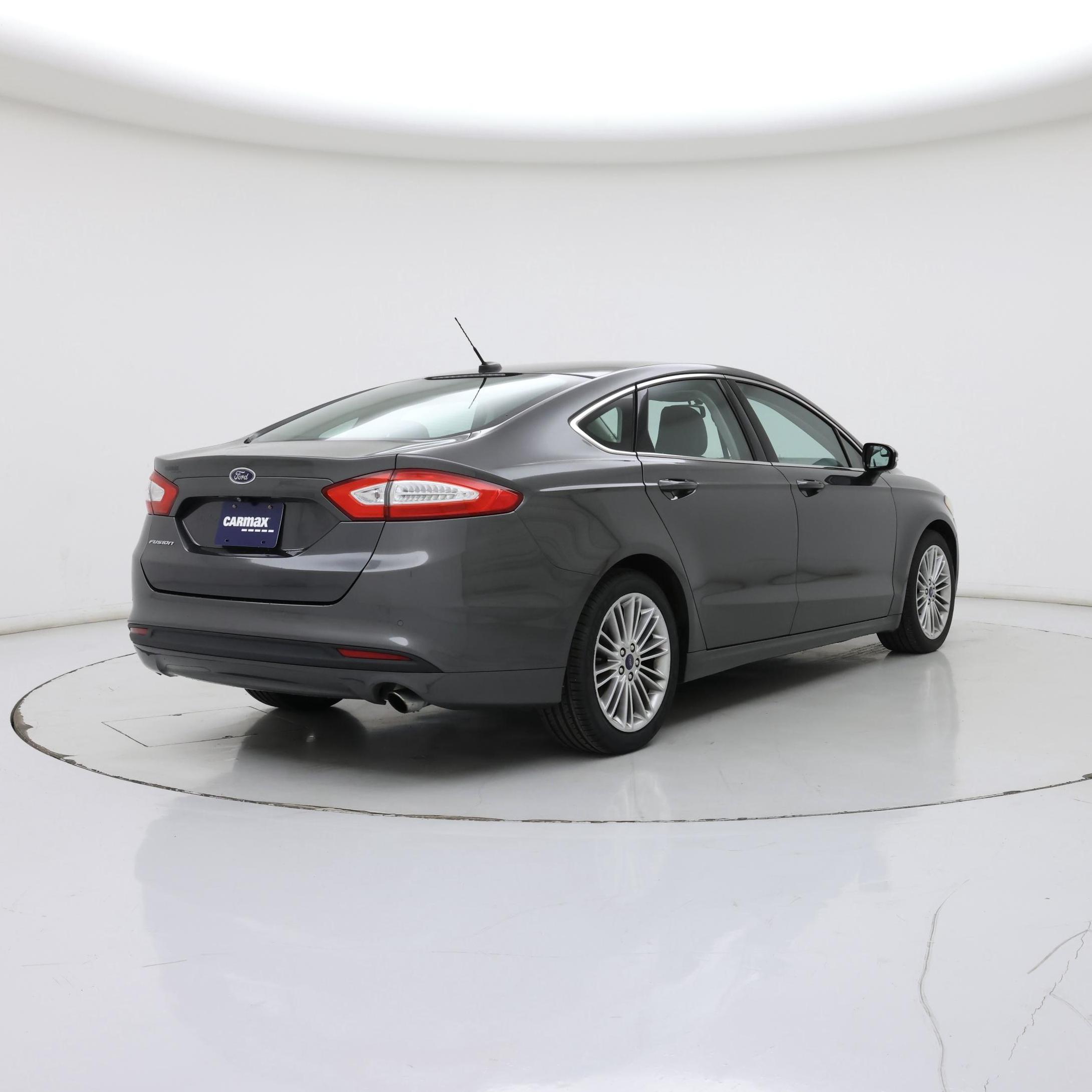 Thumbnail: 2015 Ford Fusion - 8