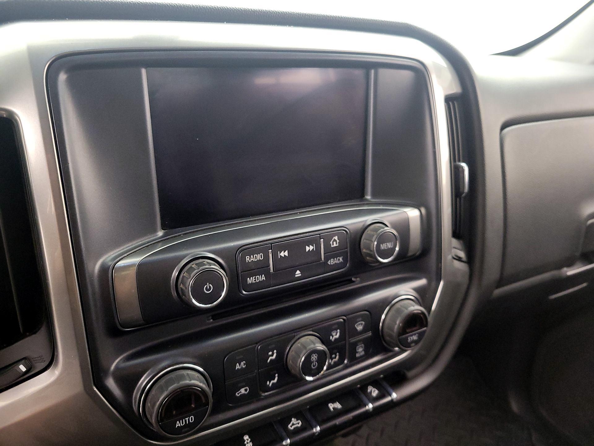 Thumbnail: 2017 Chevrolet Silverado 1500 - 15