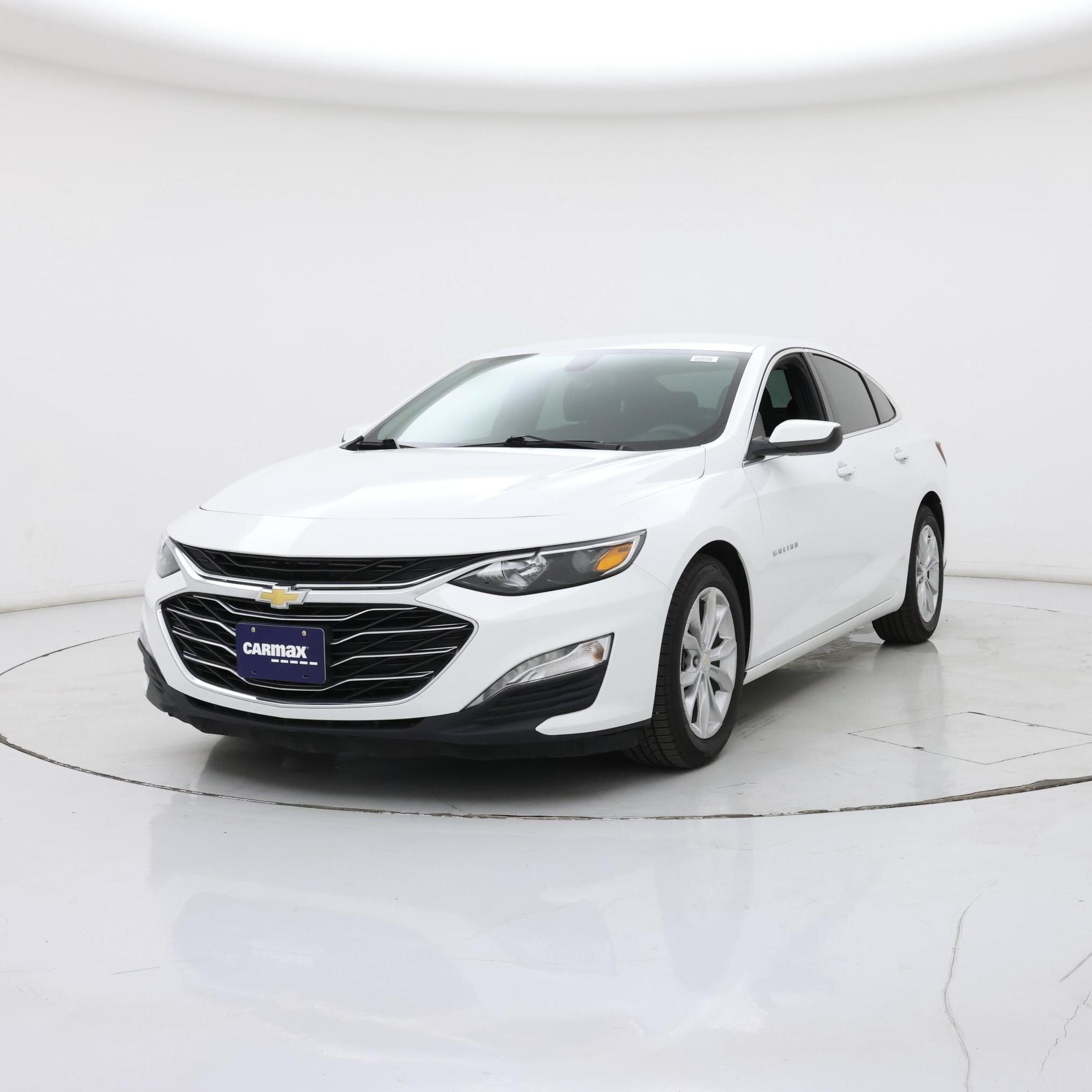 Thumbnail: 2022 Chevrolet Malibu - 4