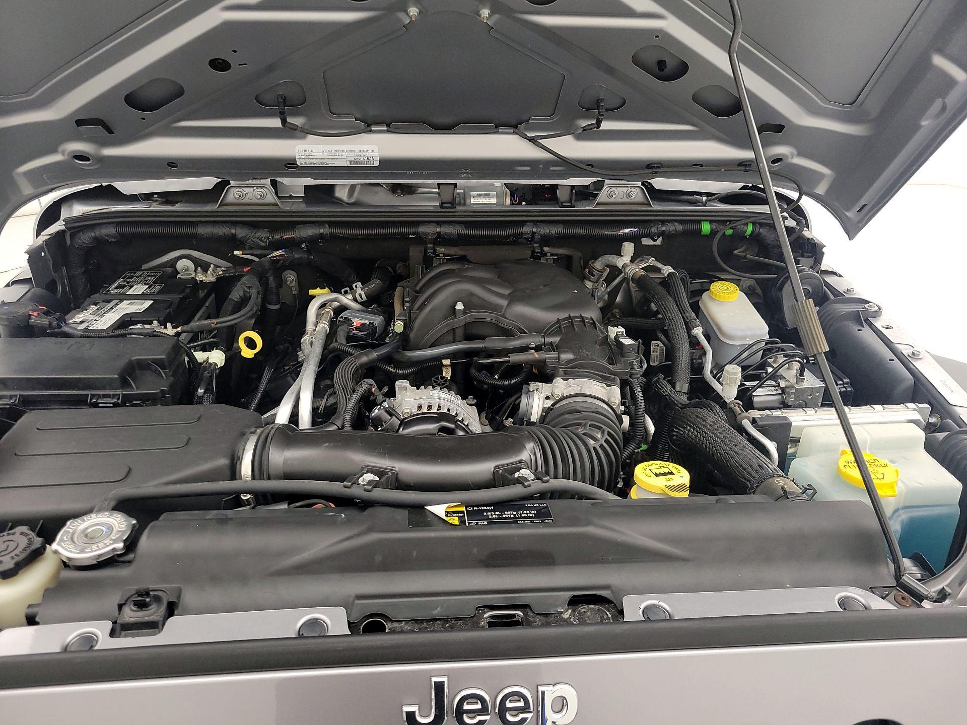 Thumbnail: 2018 Jeep Wrangler - 19