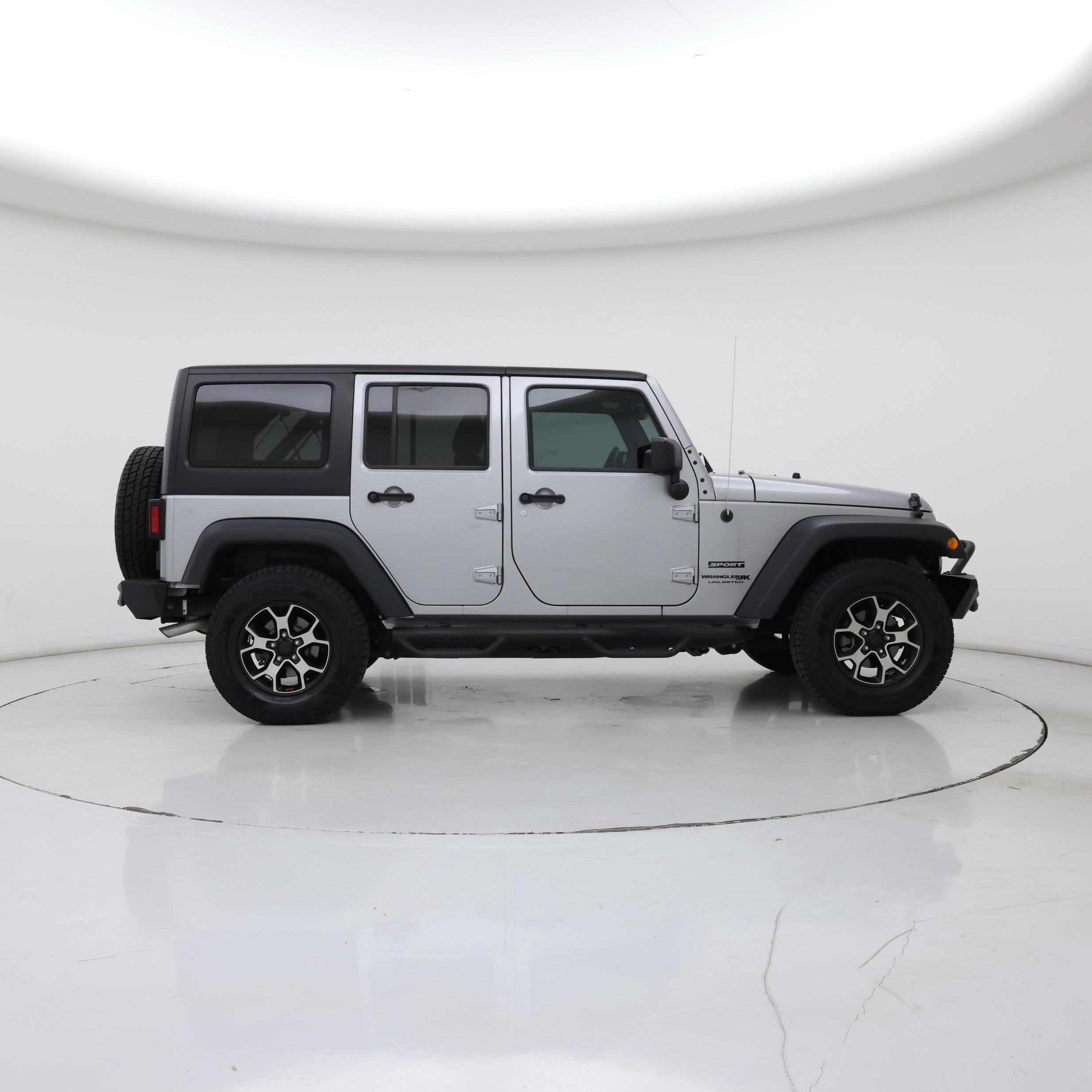 Thumbnail: 2018 Jeep Wrangler - 7