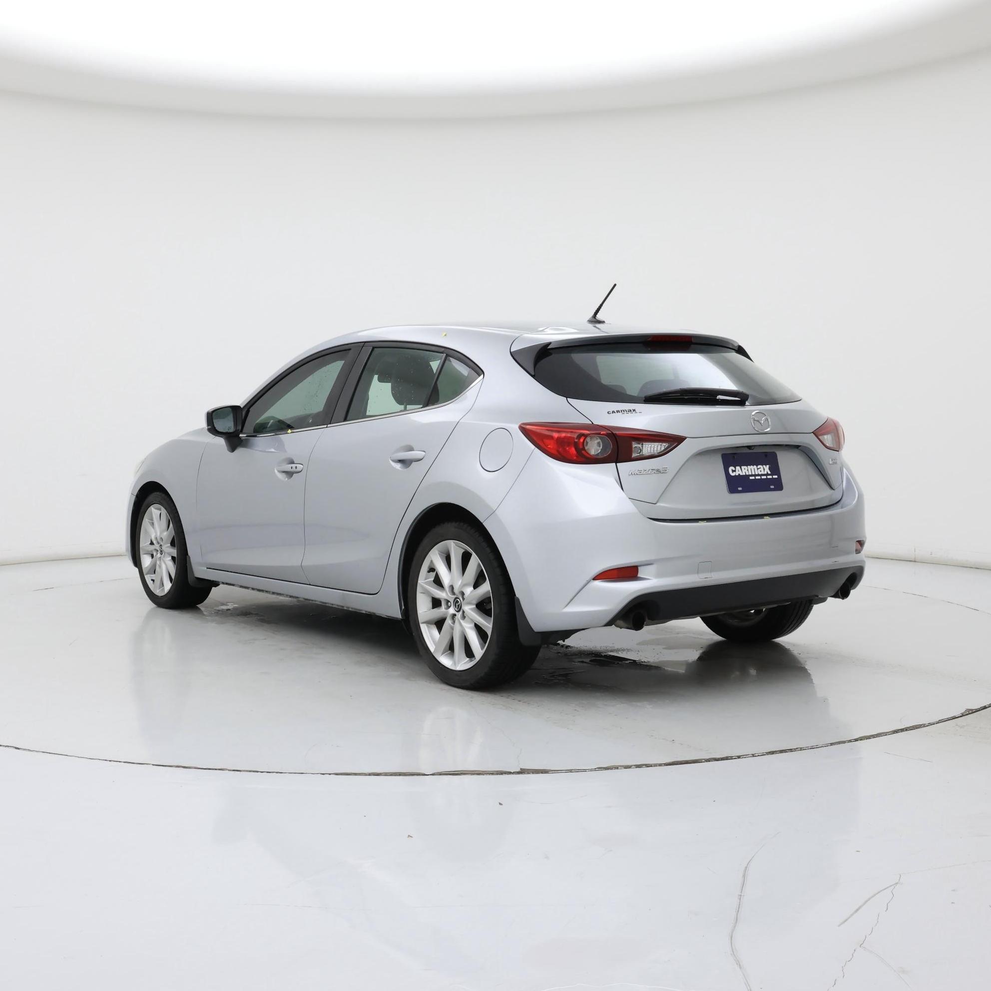 Thumbnail: 2017 Mazda Mazda3 - 2