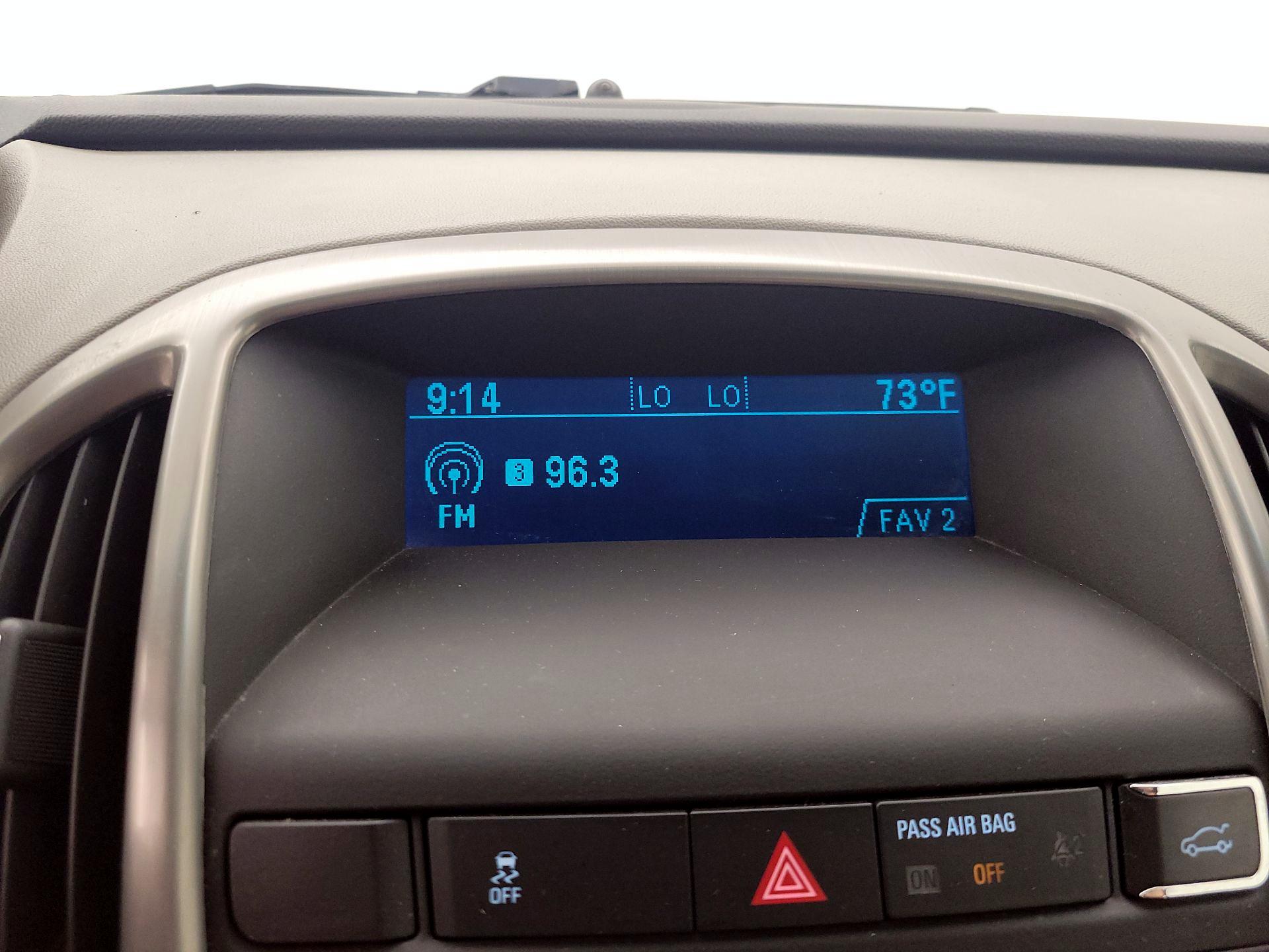 Thumbnail: 2016 Buick Verano - 14